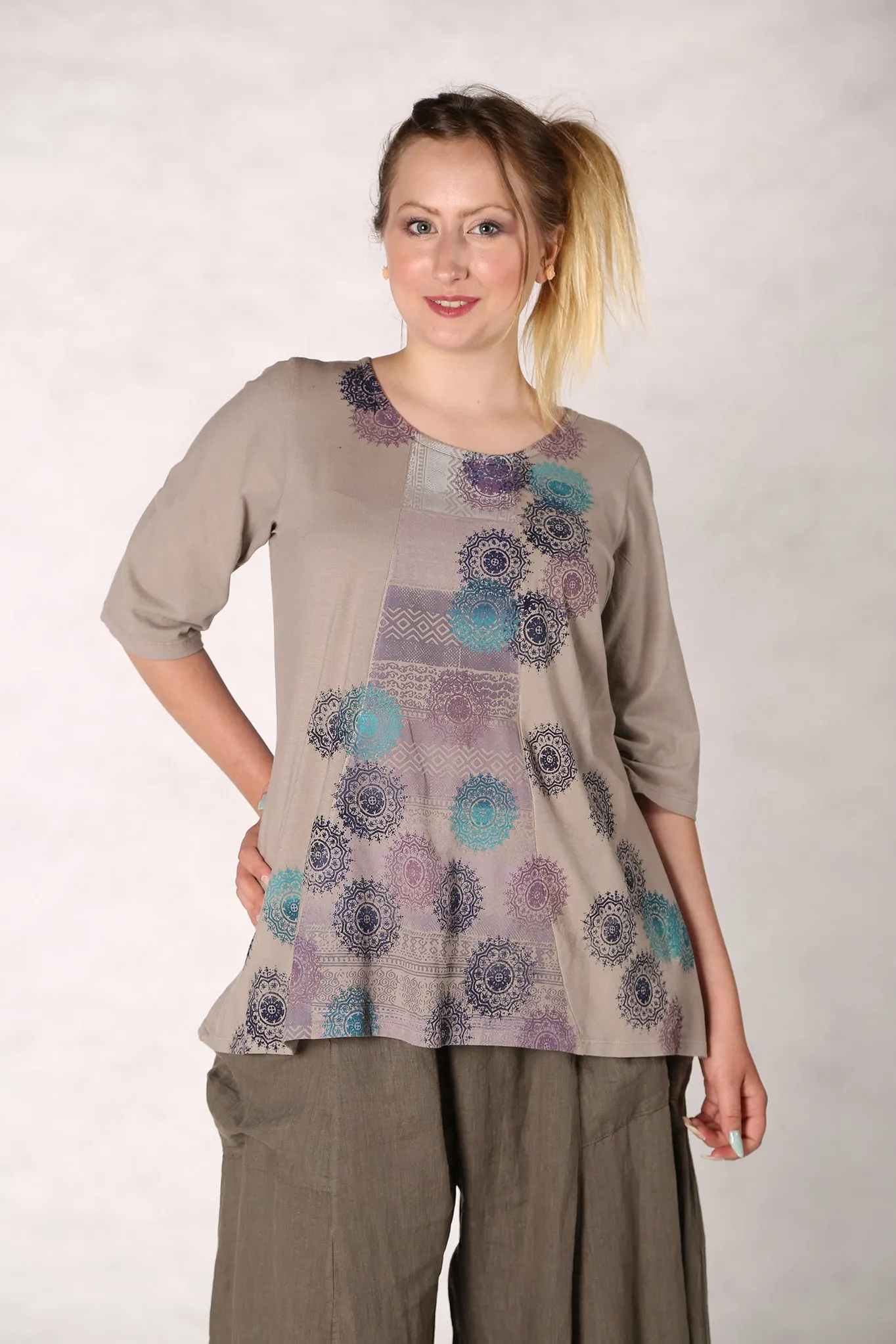 1207 Sunny Day Top Moon Rock-P