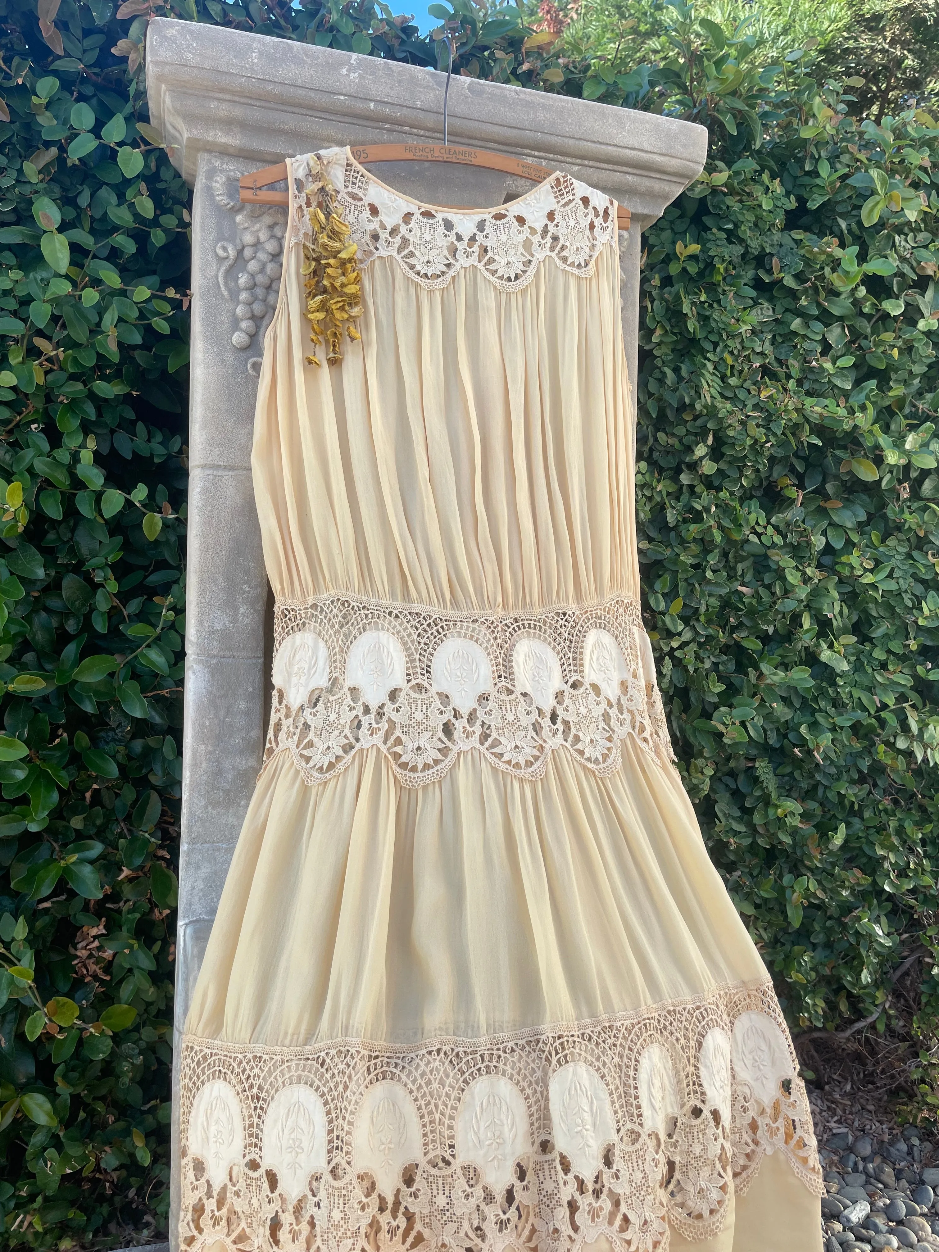 1920s Tasseled Drop Waist Scalloped Lace Work Ecru Crepe Chiffon Dress