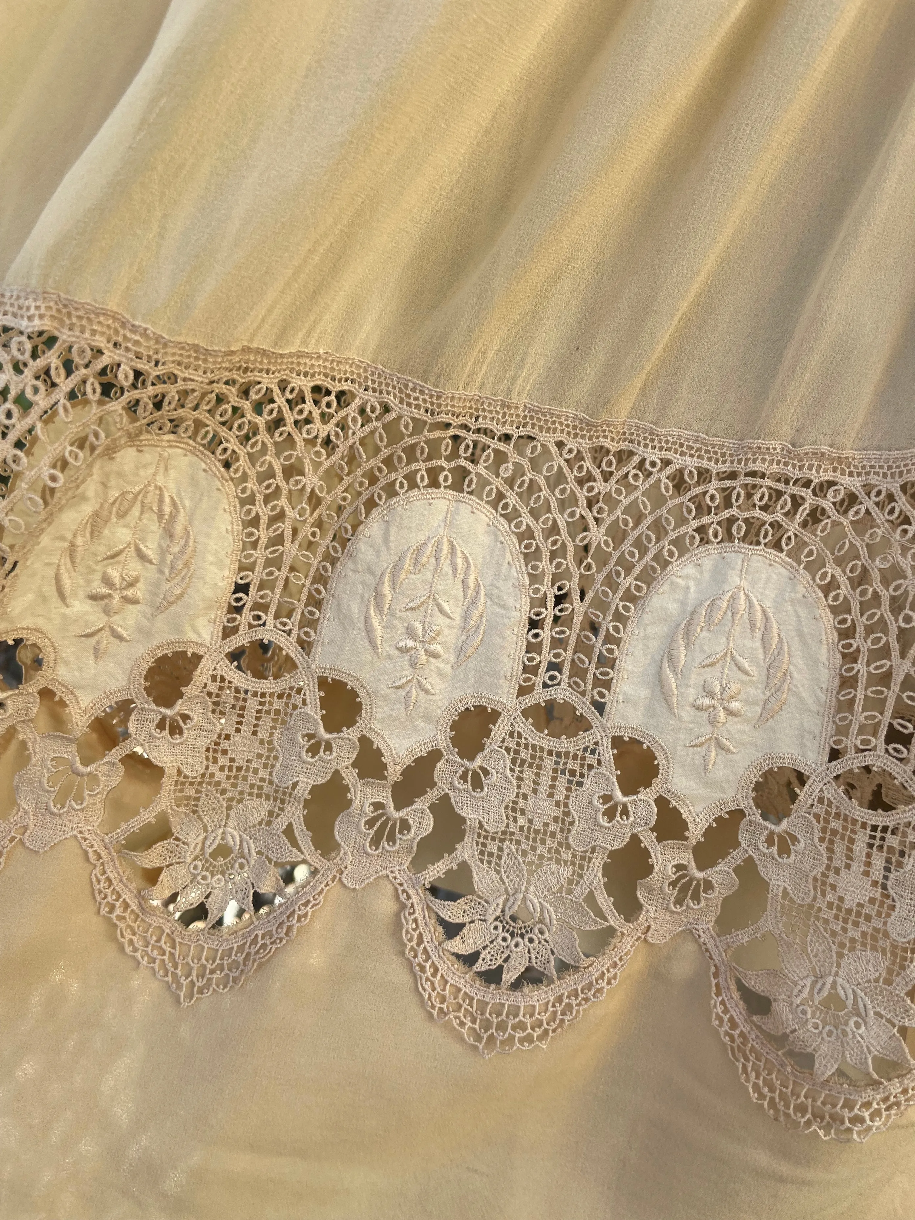 1920s Tasseled Drop Waist Scalloped Lace Work Ecru Crepe Chiffon Dress