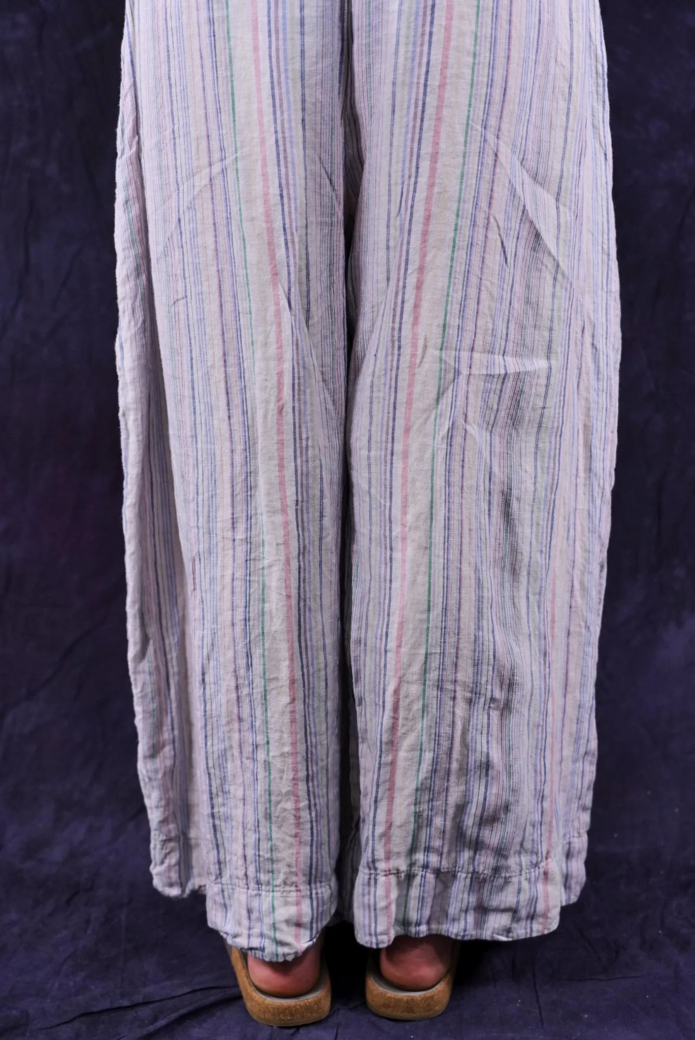 3240 Multi Stripe Linen Mojo Pearl Smoke
