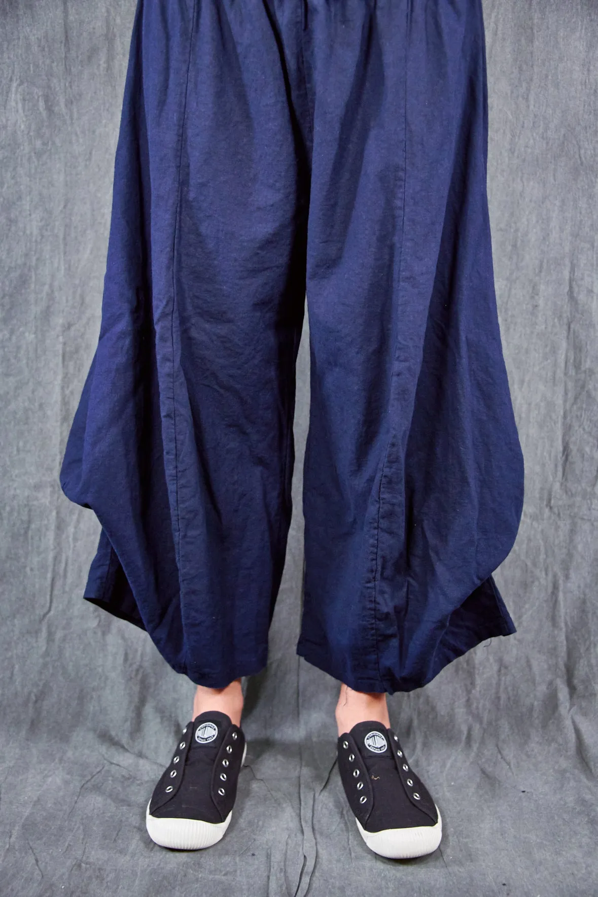 3296-Crop Billow Pant-Navy-U