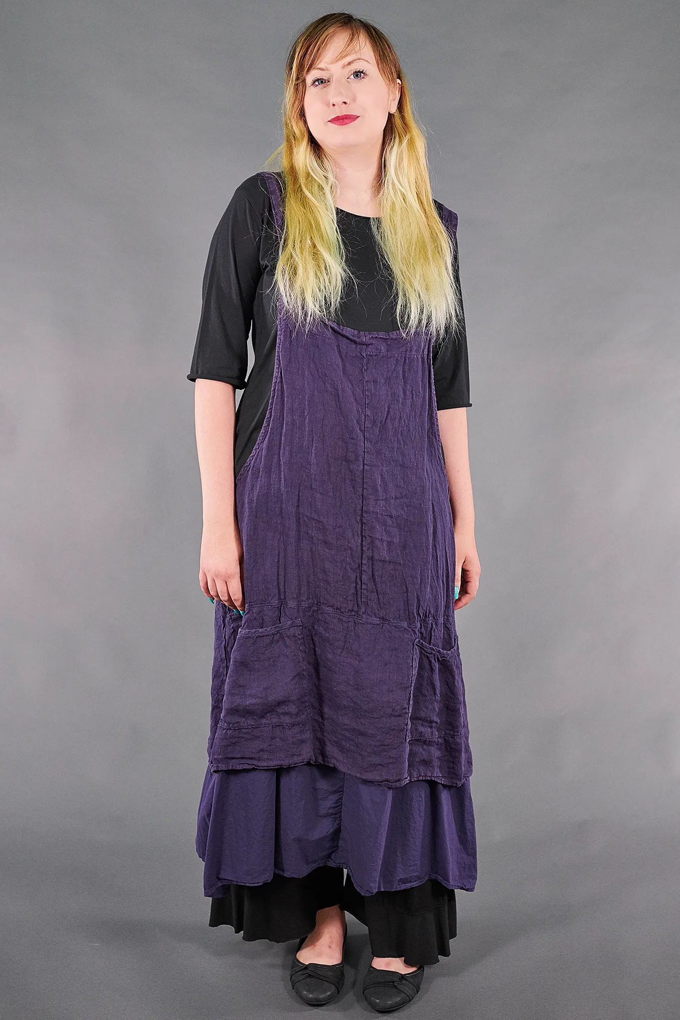 6209 Artist Apron Violet Ink-U