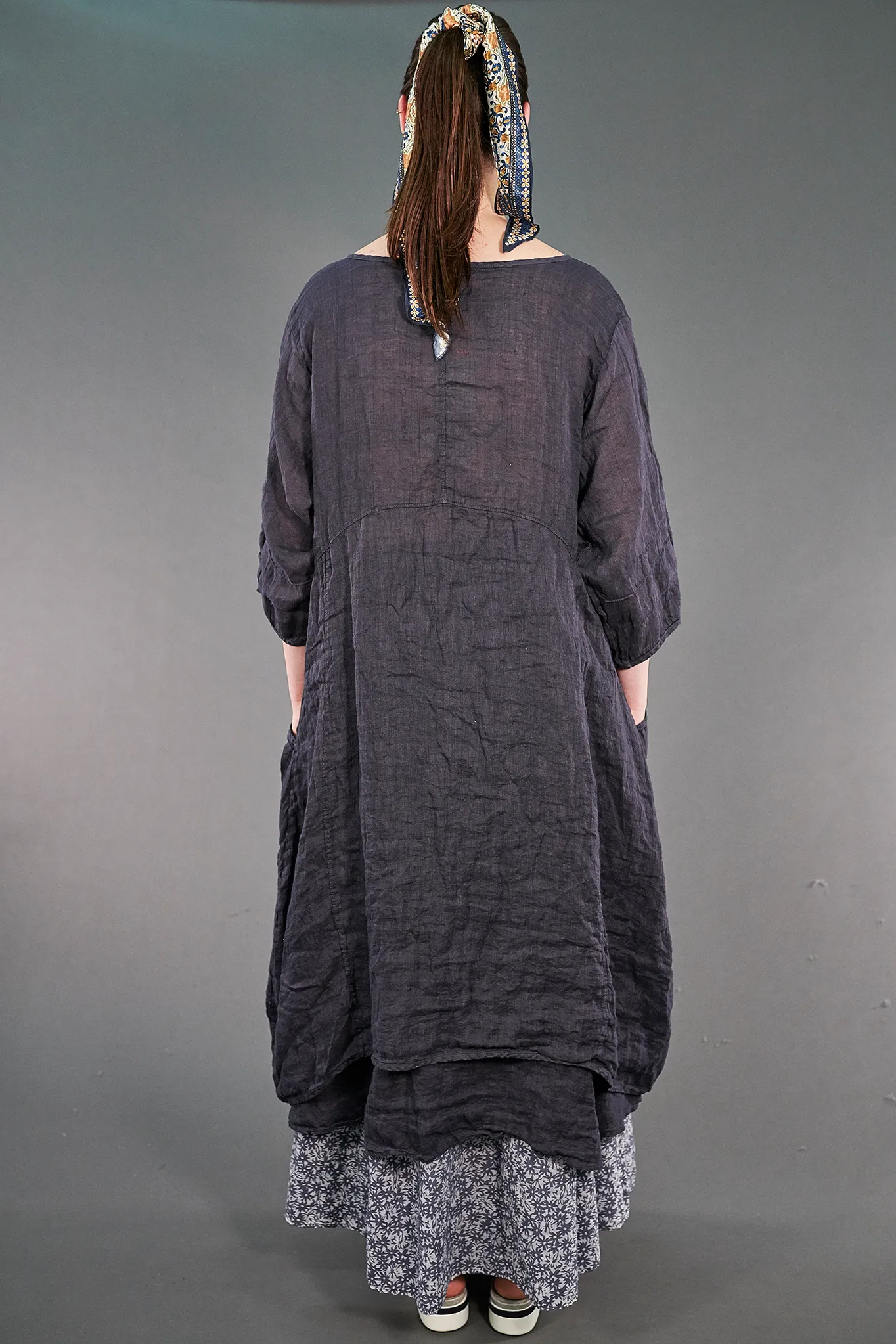 7114 Wave Dress Shadow-P