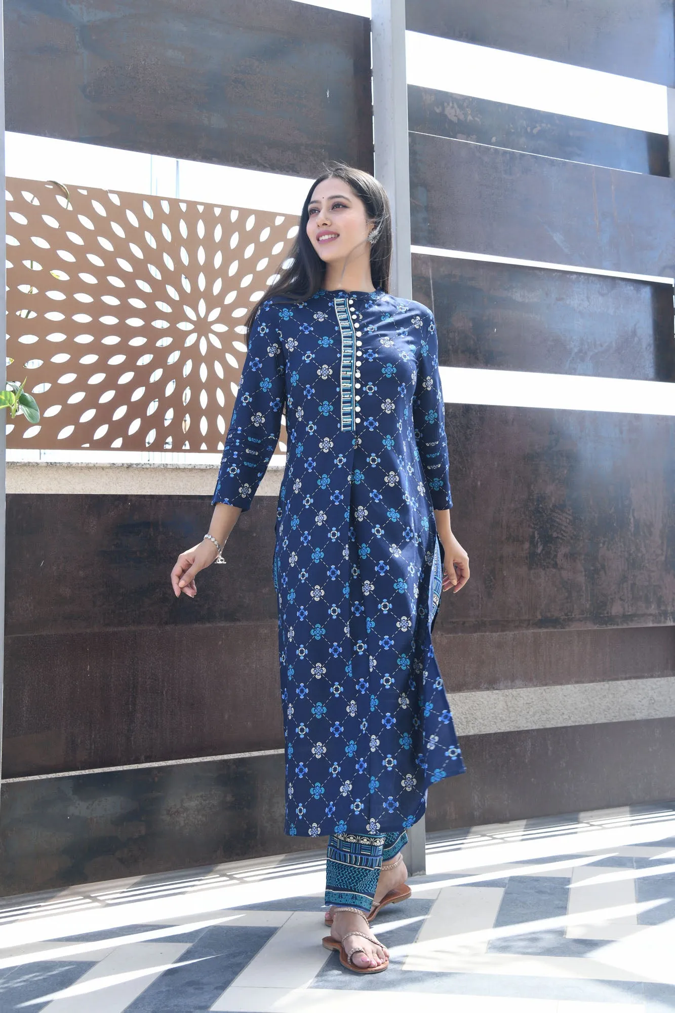 AAHELI BLUE PRINTED HANDWORK KURTA WITH PANT SET