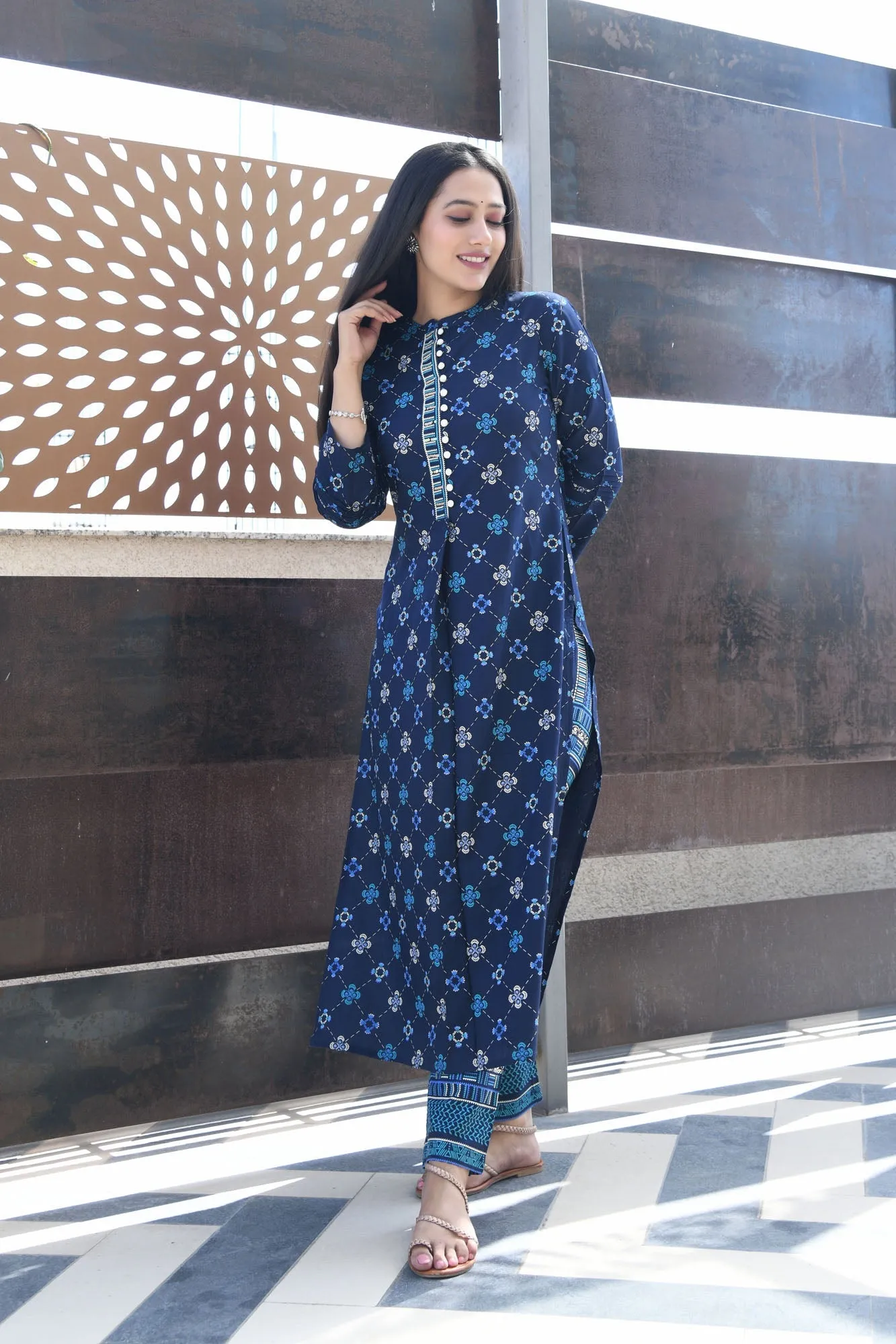 AAHELI BLUE PRINTED HANDWORK KURTA WITH PANT SET