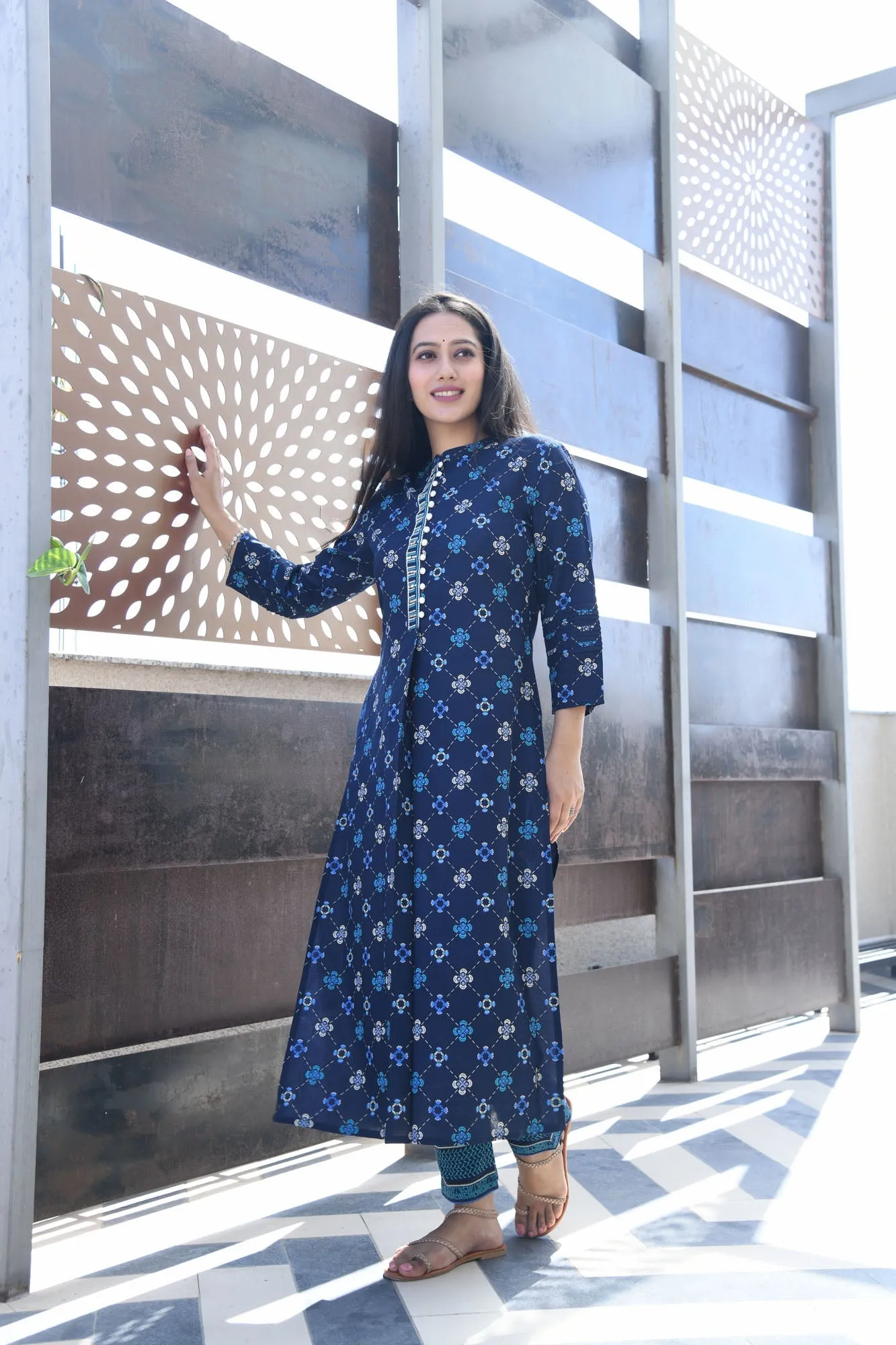AAHELI BLUE PRINTED HANDWORK KURTA WITH PANT SET