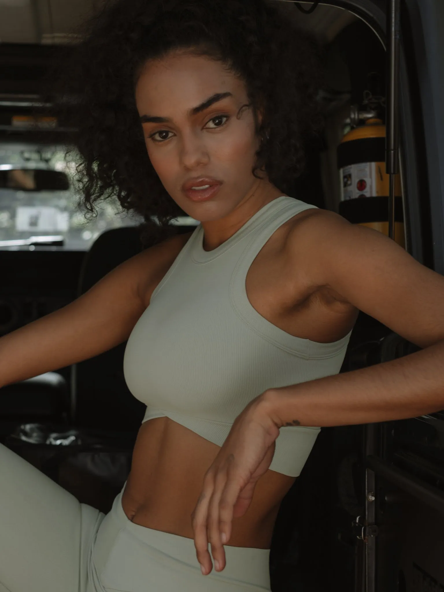 ABS SEAMLESS CROP TOP - PISTACHIO GRAY