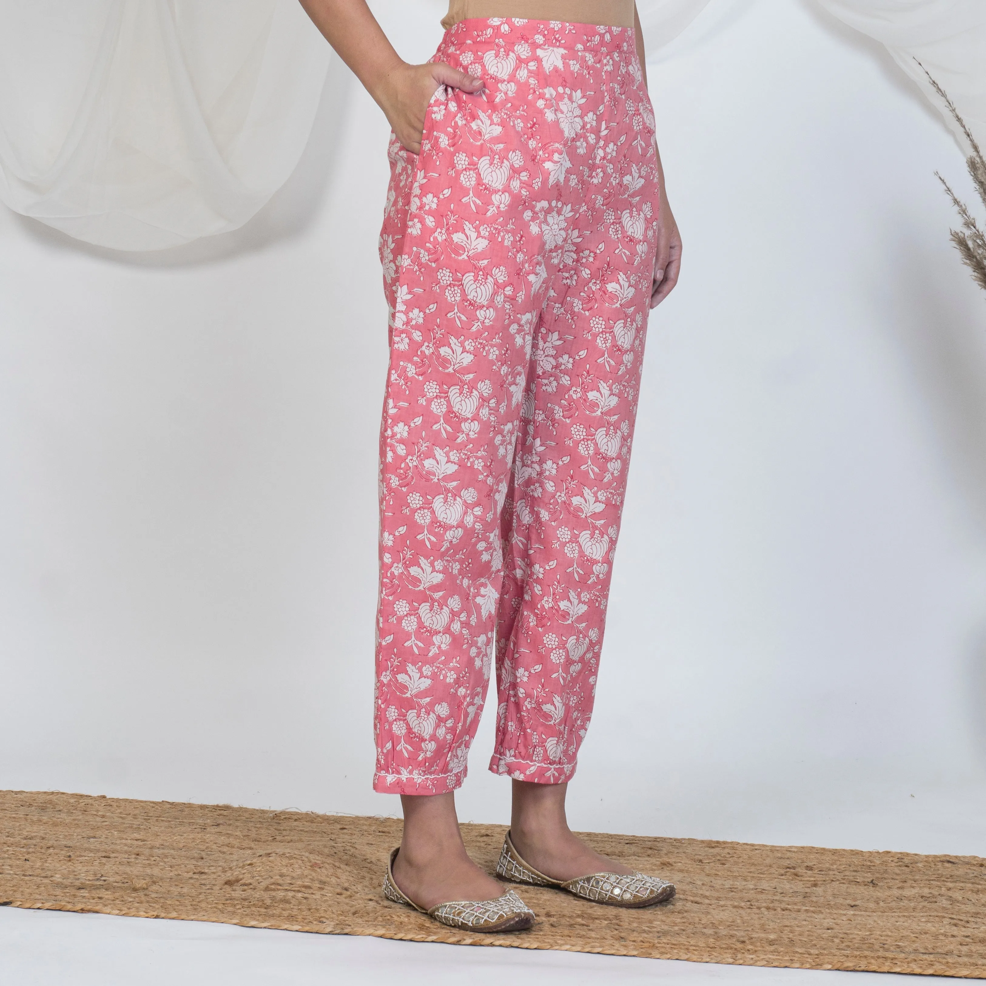 Akiso Irani Pants In Pink