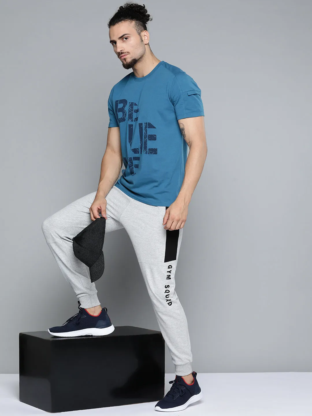 Alcis Men Grey Melange Typography Printed Track Pants