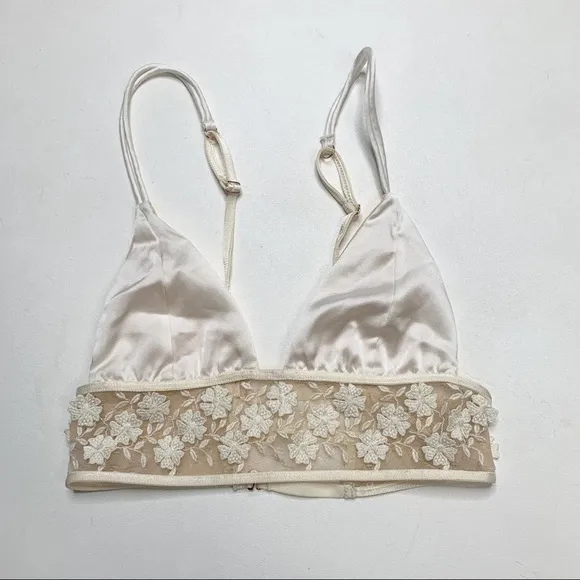 Angie Bauer Lucia Bralette ivory Lace Small