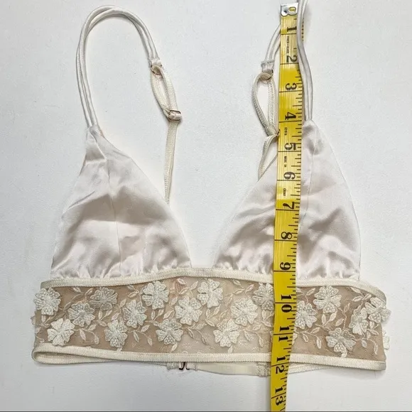 Angie Bauer Lucia Bralette ivory Lace Small