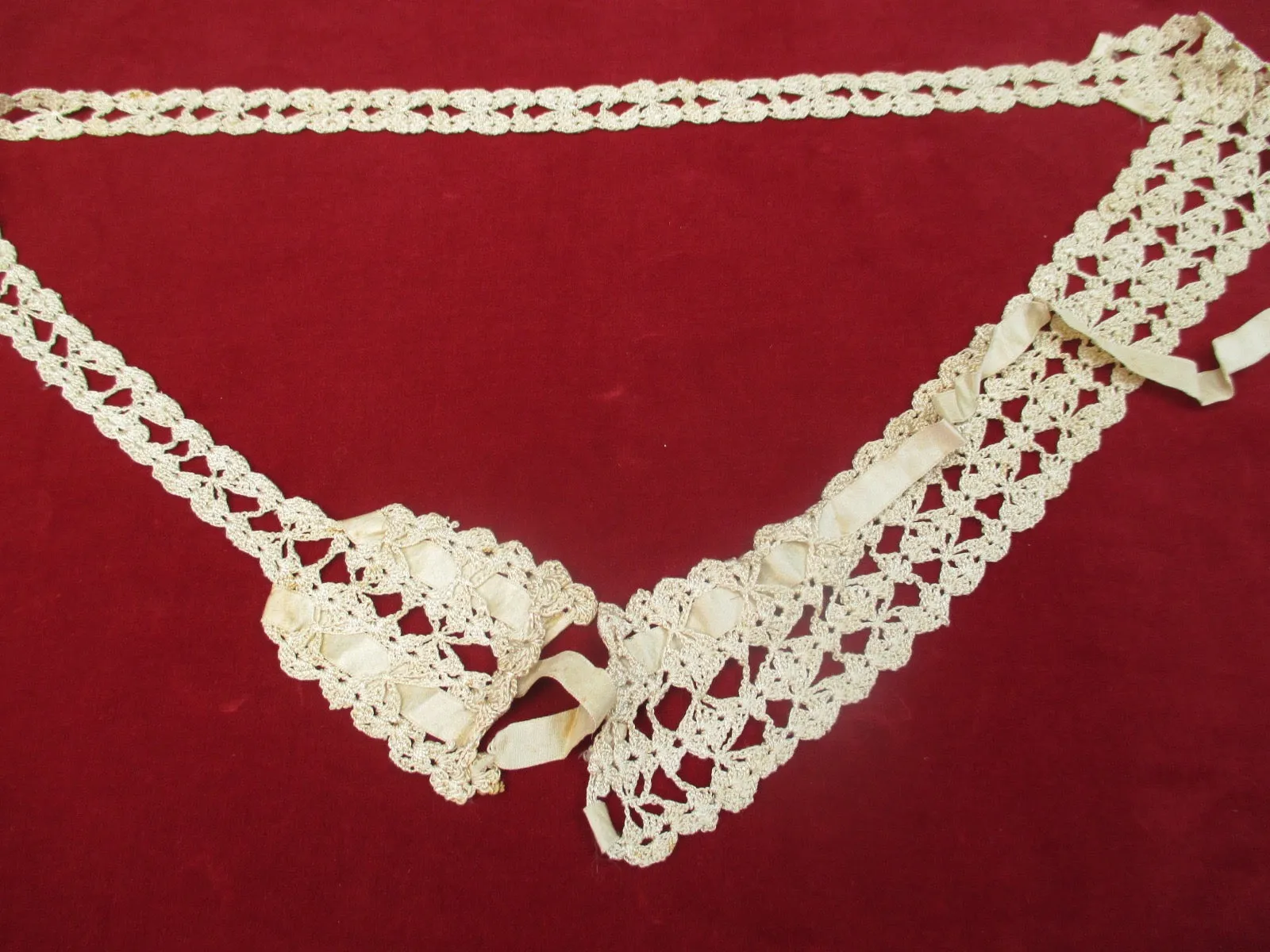 Antique Victorian lace trim