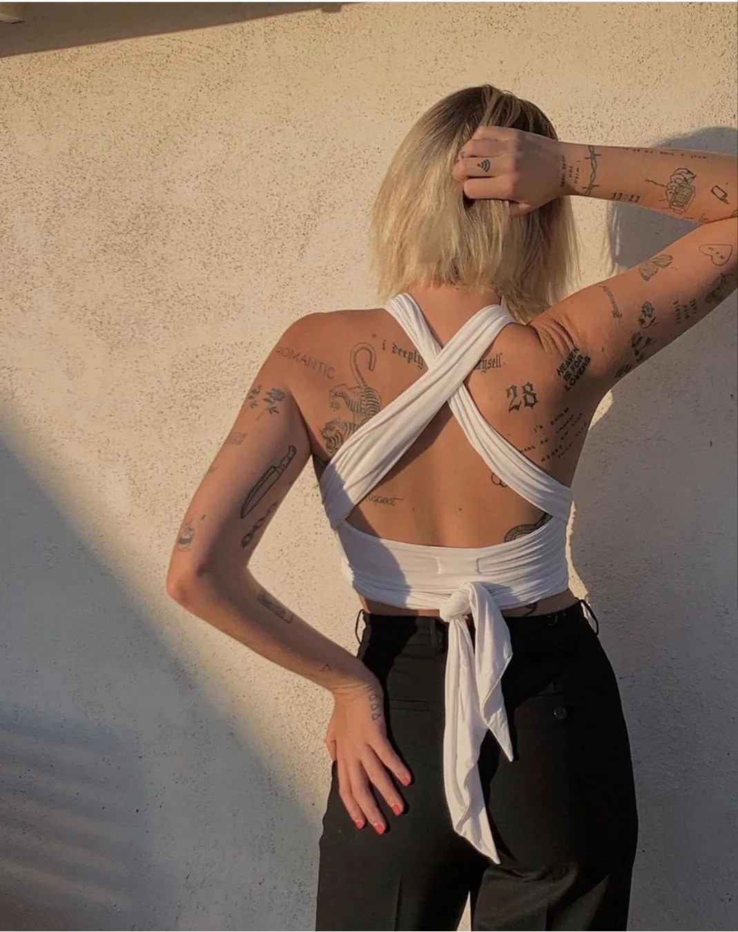 Backless Lace-up Halter Blouse Camis Tank Crop Tops
