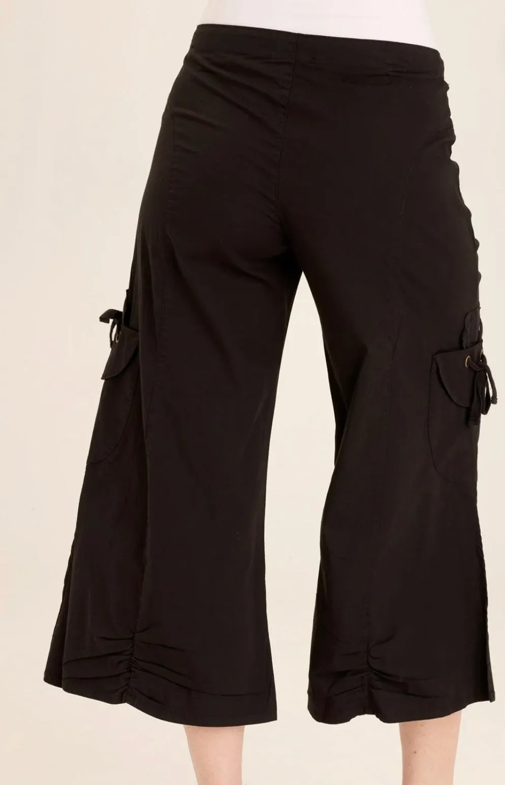 Black Cargo Gaucho Crop