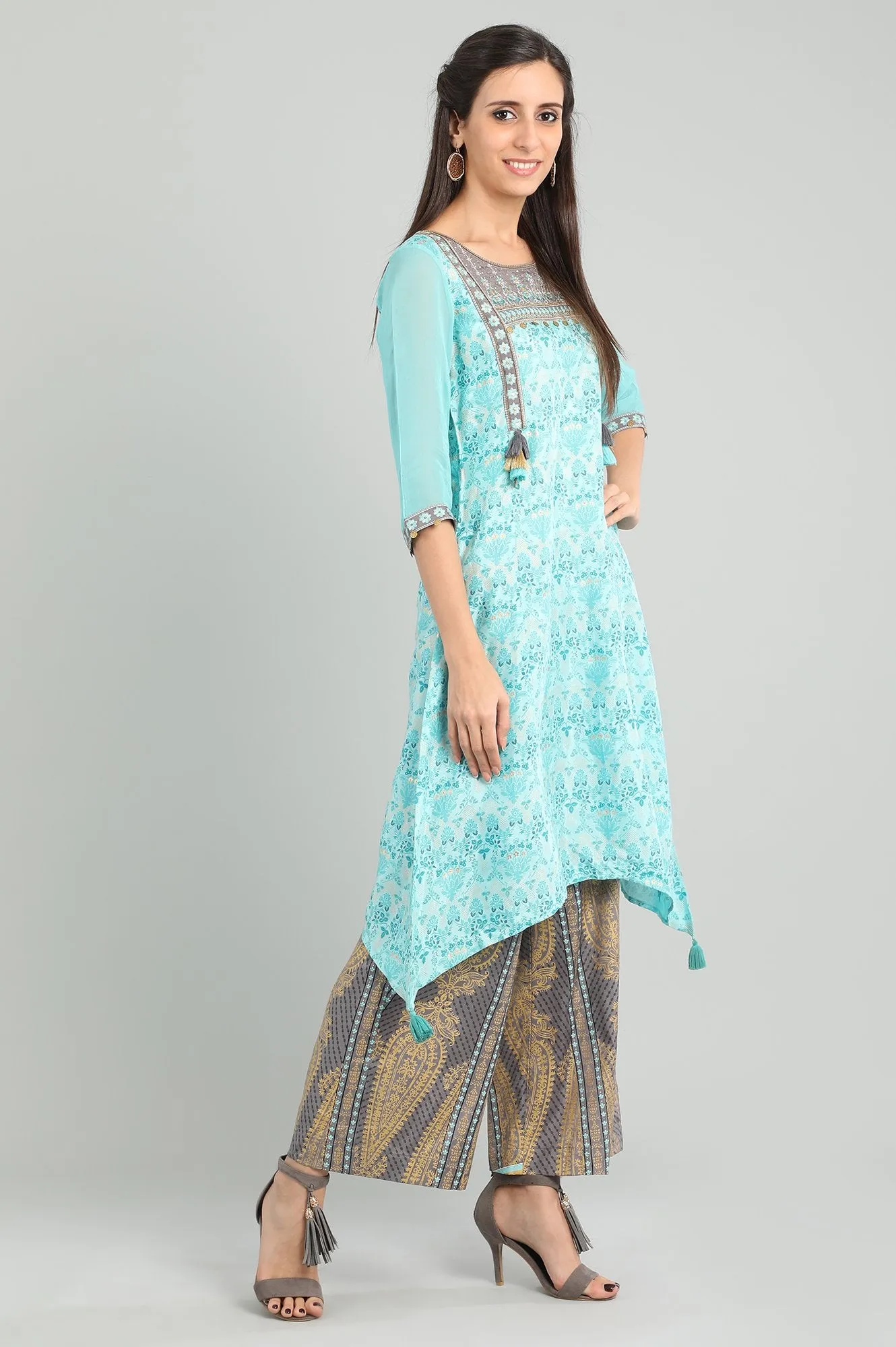 Blue Round Neck Handkerchief Hemline kurta Set