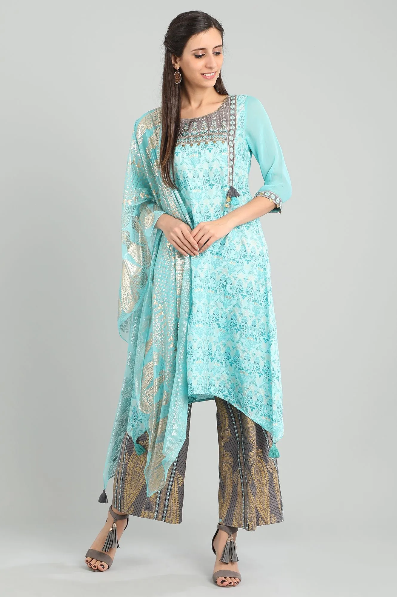 Blue Round Neck Handkerchief Hemline kurta Set