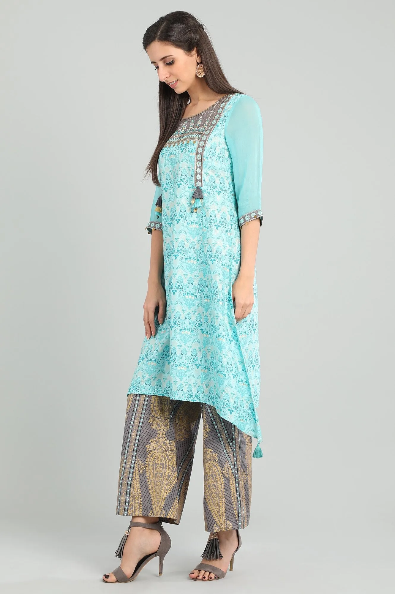 Blue Round Neck Handkerchief Hemline kurta Set