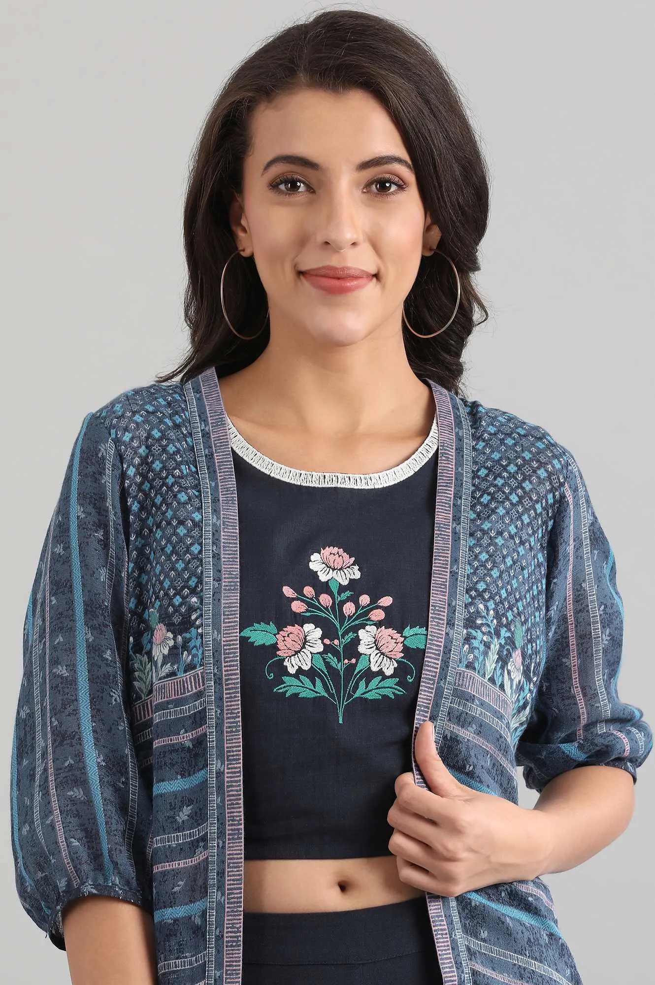 Blue Round Neck Set