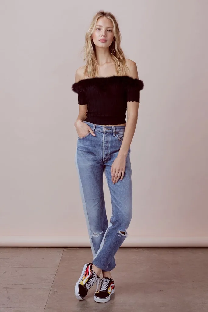 BONBON OFF SHOULDER CROP
