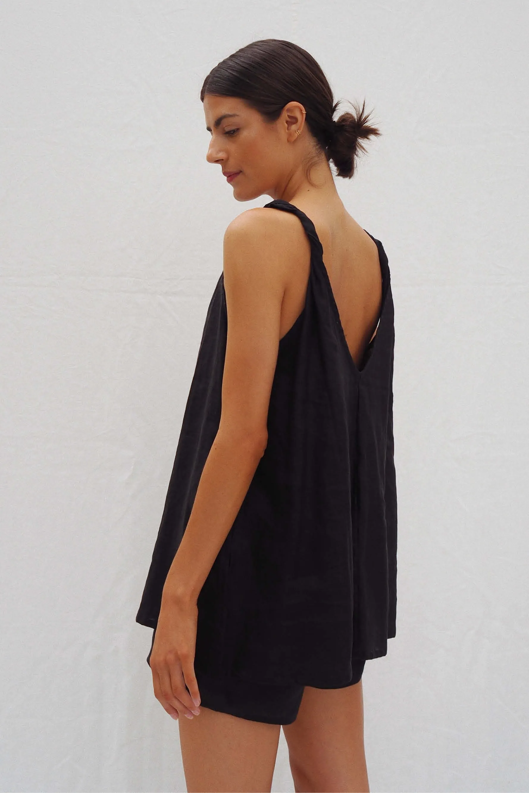 Burns Twist Linen Top Black
