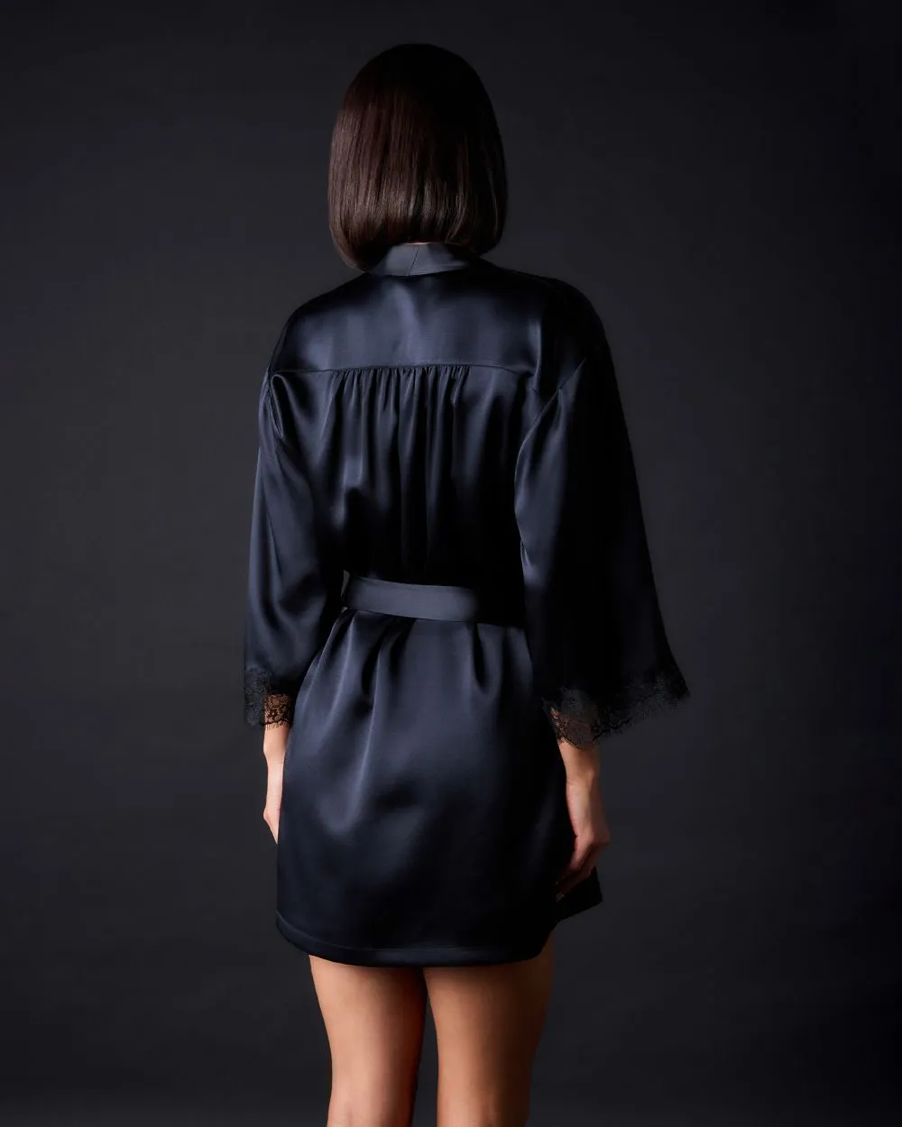 Charlotte Short Robe