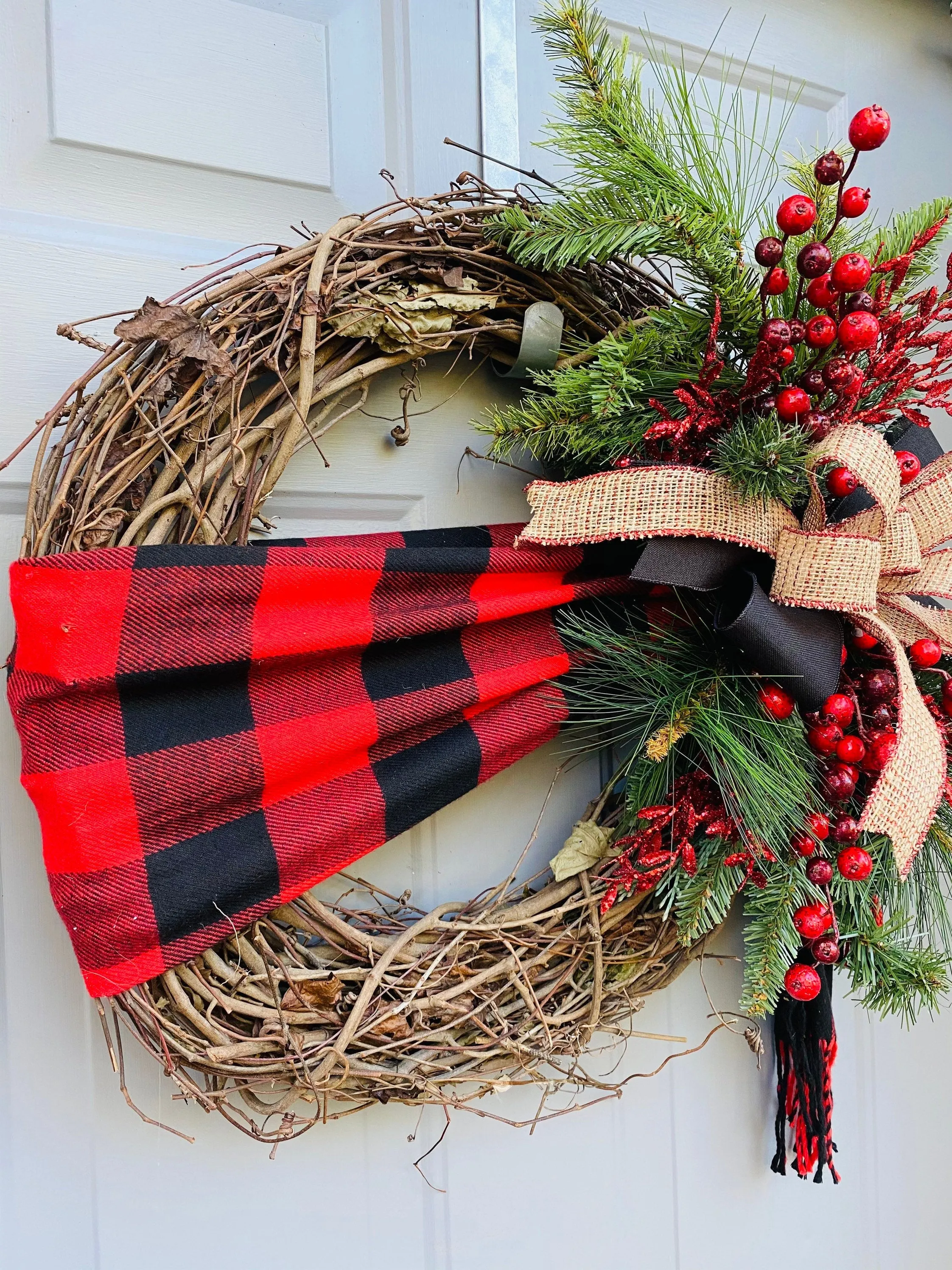 Christmas Wreath with Buffalo Plaid Scarf, Winter Wreath for Front Door with Red Berries and Evergreen, Farmhouse Holiday Front Porch