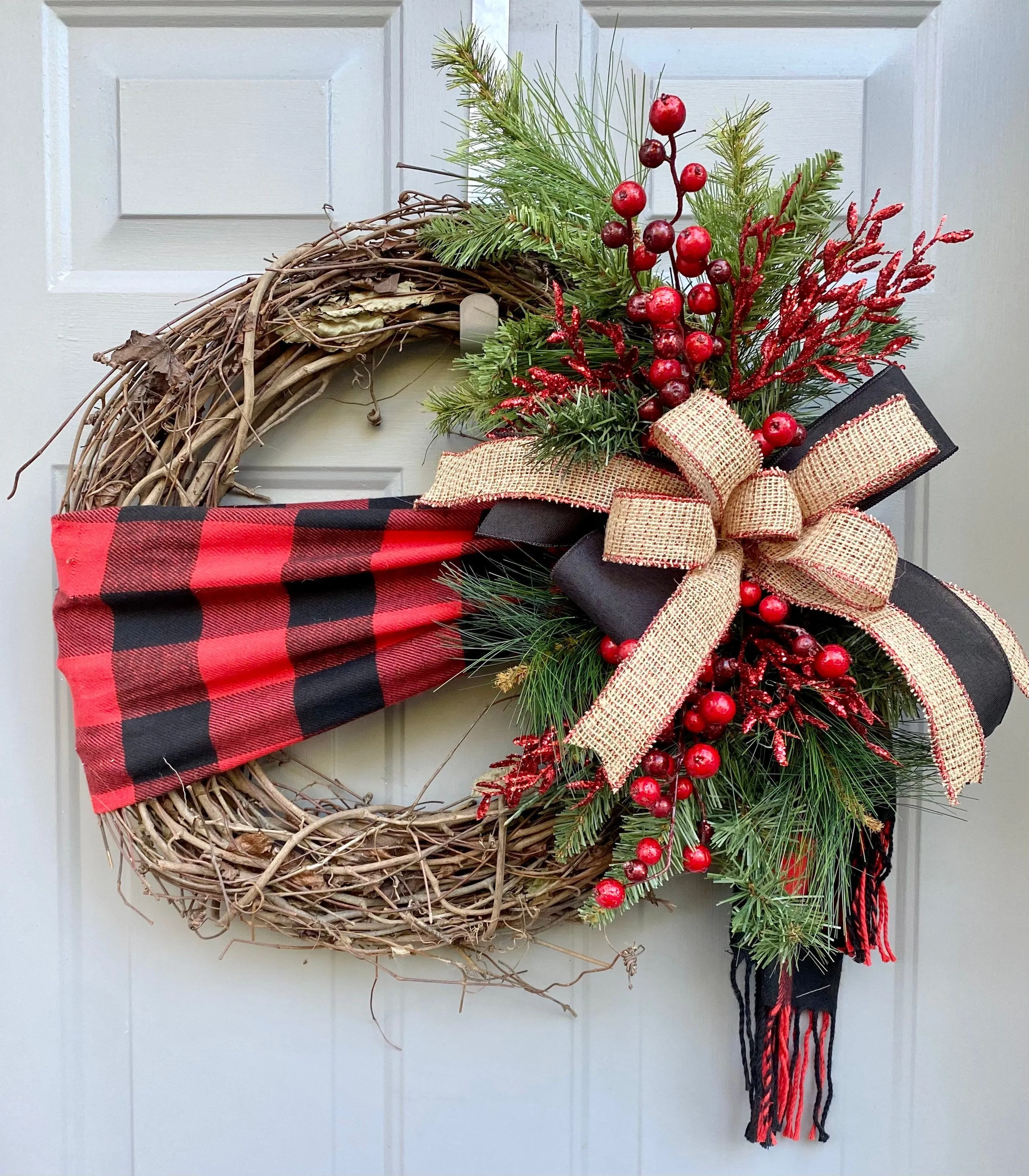 Christmas Wreath with Buffalo Plaid Scarf, Winter Wreath for Front Door with Red Berries and Evergreen, Farmhouse Holiday Front Porch
