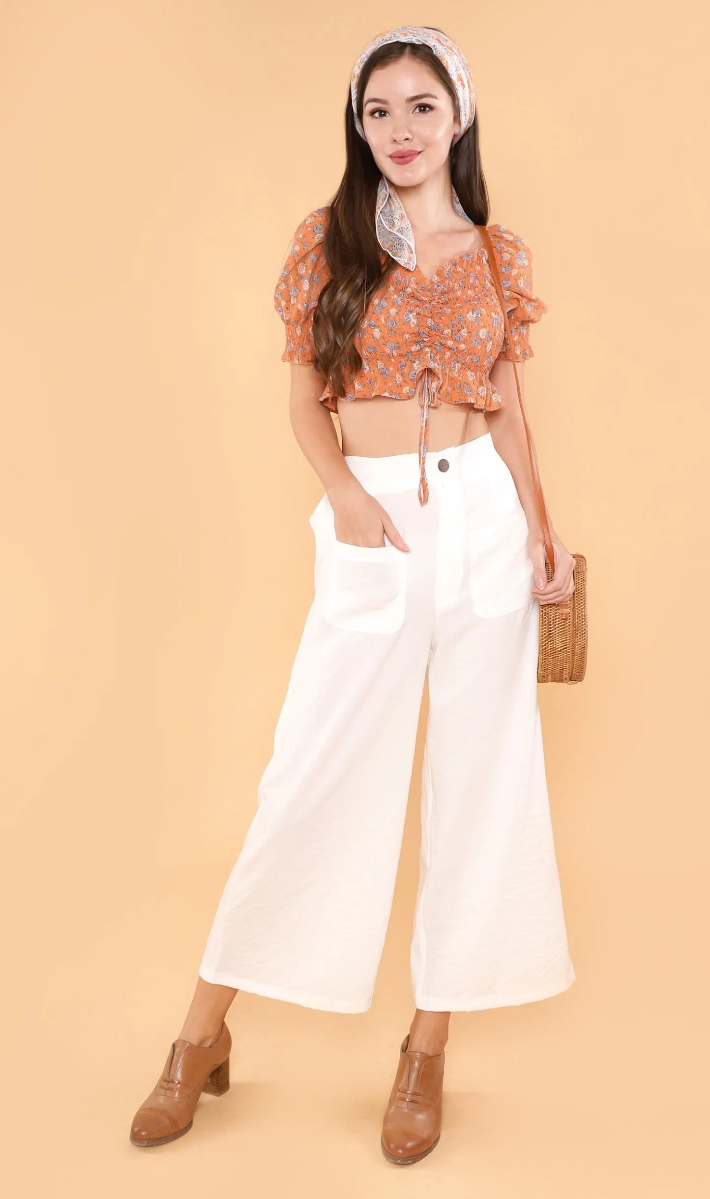 CLOVER Front-Pocket Flowy Pants (White)