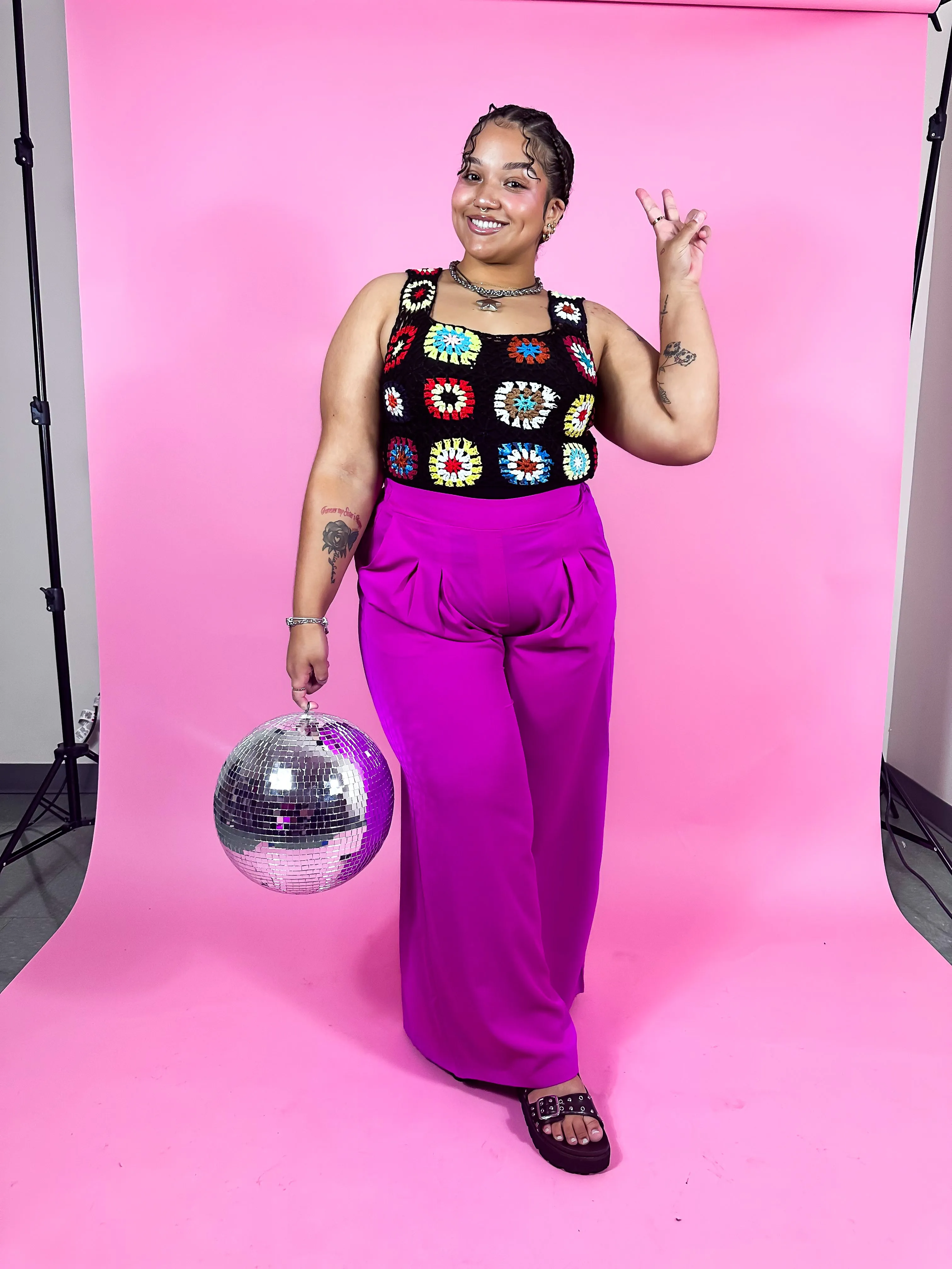 CURVY: GOOD GIRL WIDE LEG PANTS IN FESTIVAL FUCHSIA