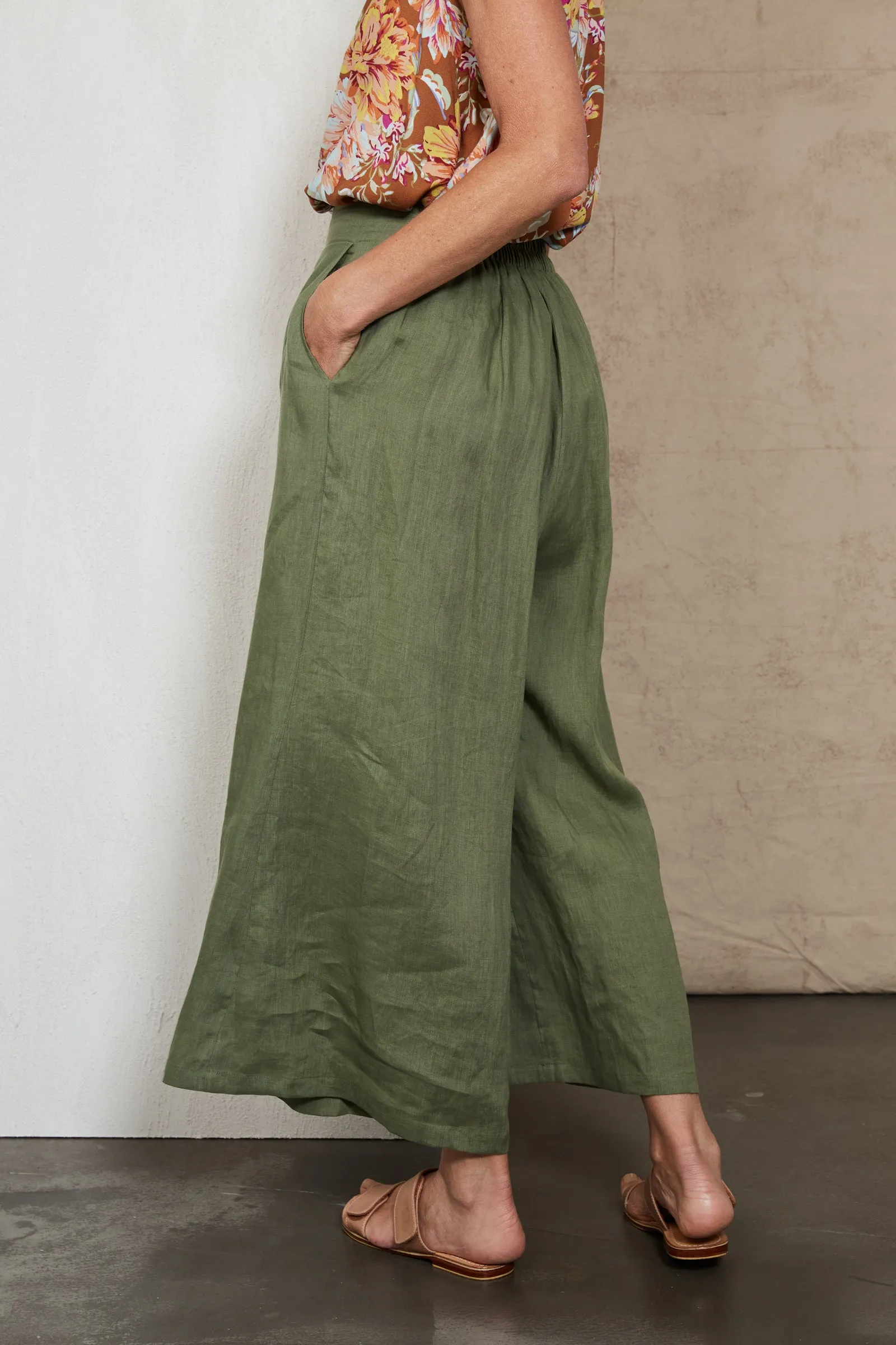 Eb & Ive Indica Crop Pant in Fern