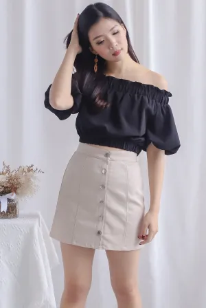 Eliot Off Shoulder Top In Black