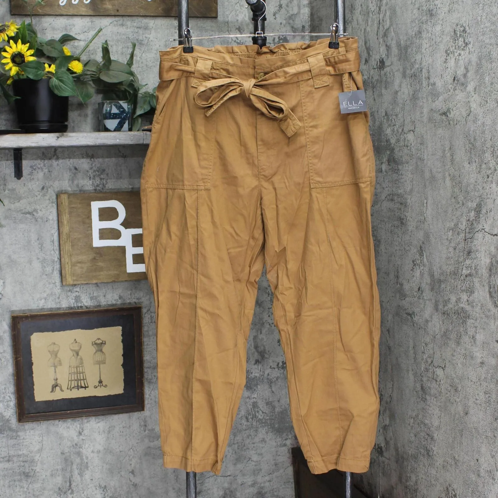 Ella Rafaella Plus Size Twill Crop Pants with Removable Tie Belt LRBMC006R2