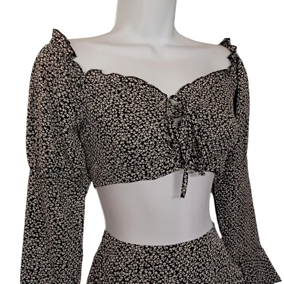 FASHION NOVA VINTAGE White Floral Print Ruffle Mini Black Lace Up 2 Pc Small NWT