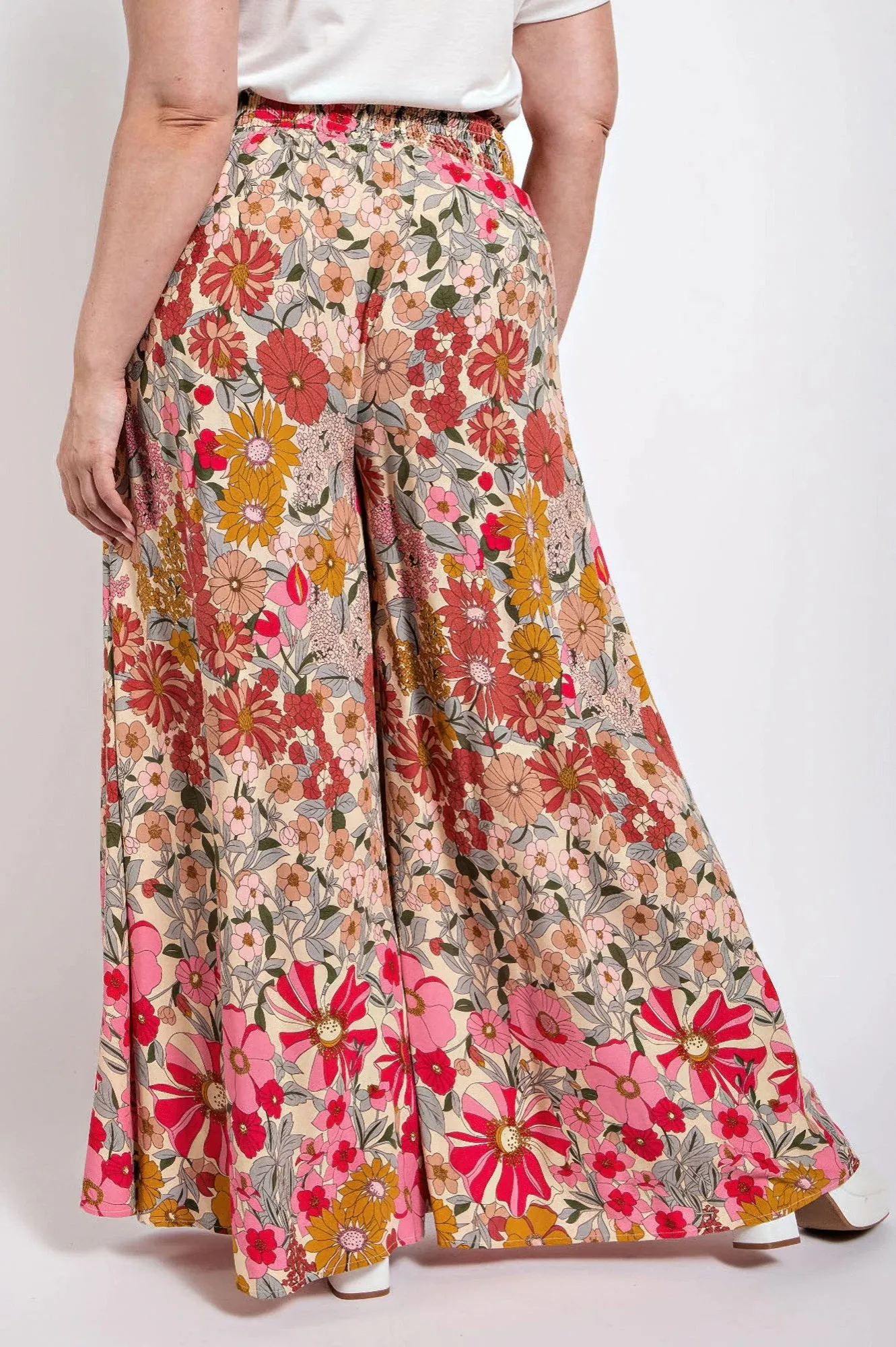 Flare Wide Leg And Waist Smocked Pants With Side Pocket