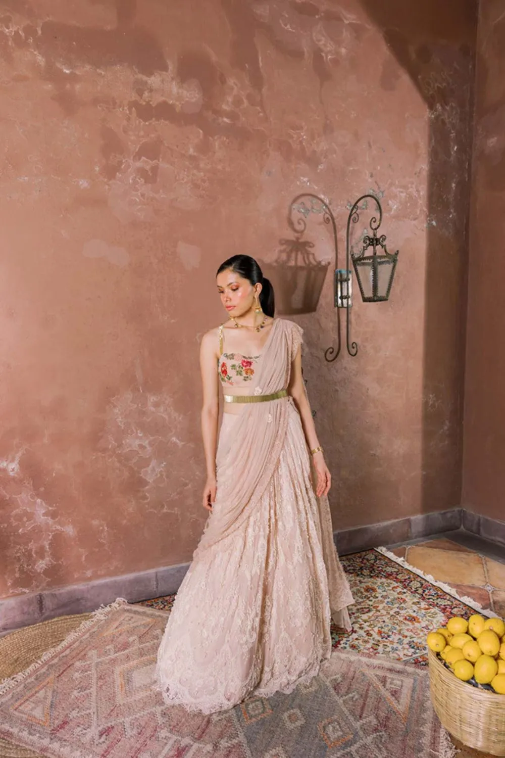 FRIDA, LACE AND PEARL, BELT, DUPATTA