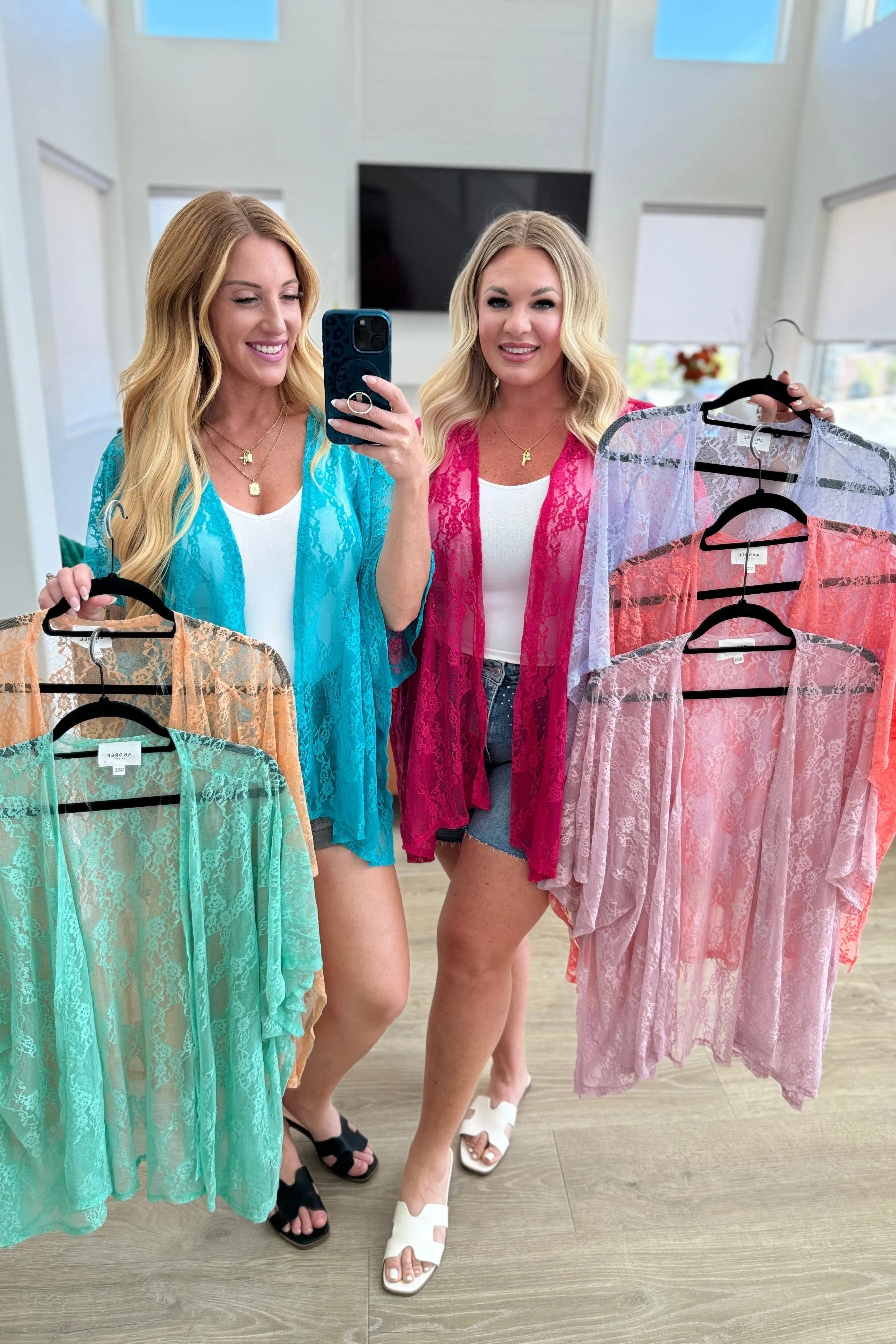 Good Days in Summer Lace Kimono- Coral
