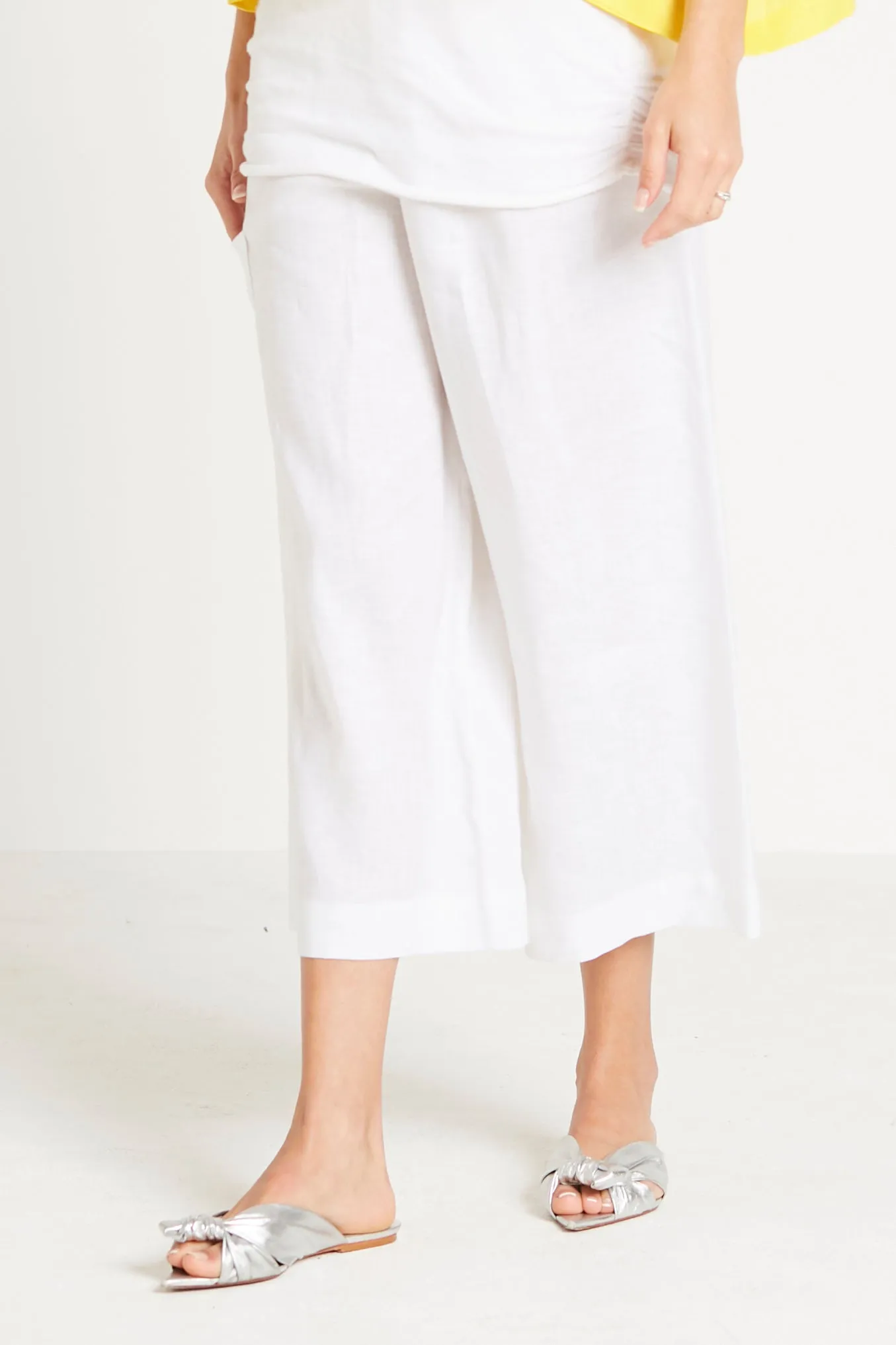 Handkerchief Linen Crop Gaucho Pants
