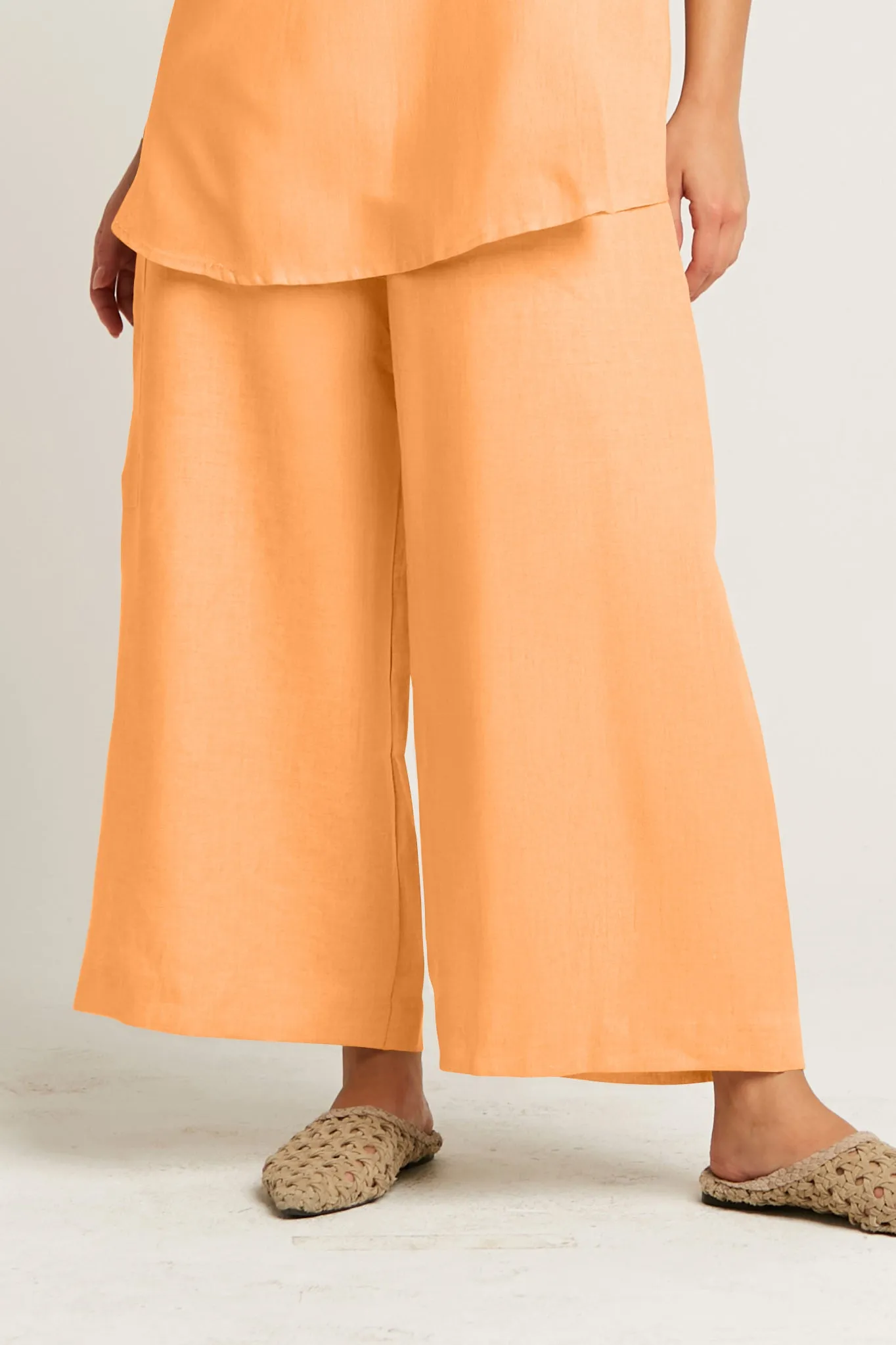 Handkerchief Linen Crop Gaucho Pants