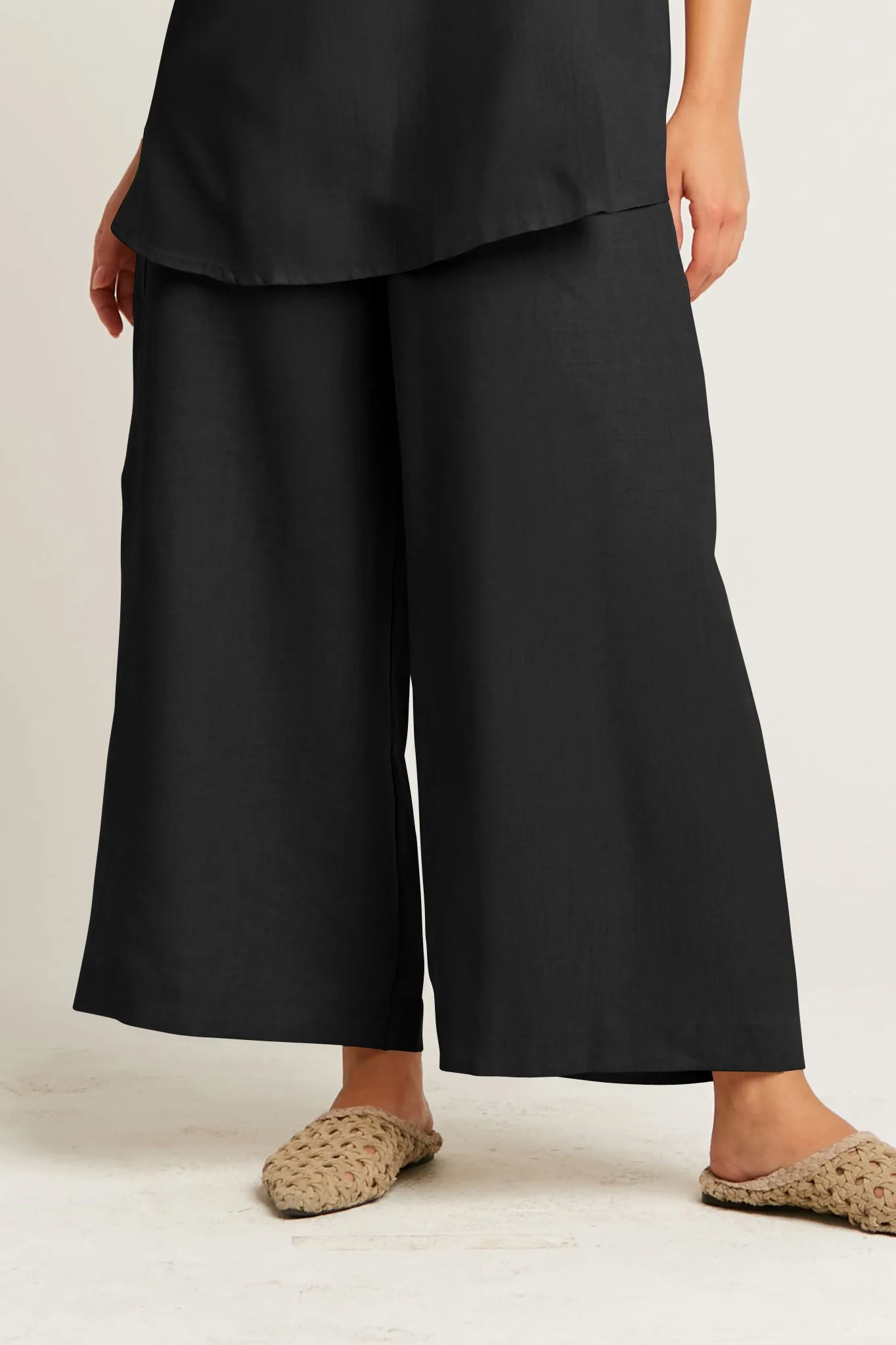 Handkerchief Linen Crop Gaucho Pants