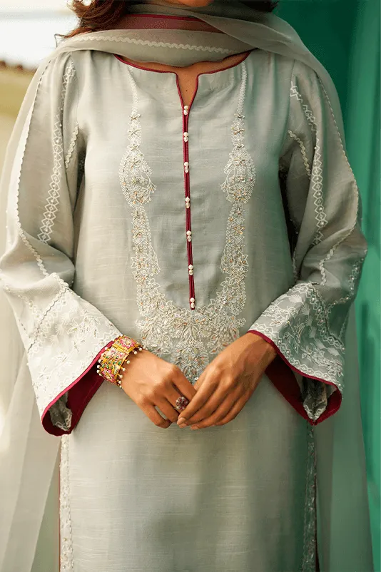 Husn (THREE PIECE)
