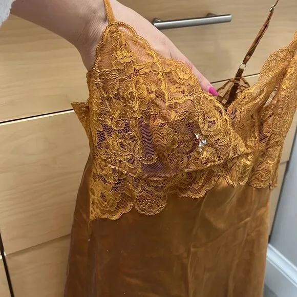 Intimissimi Gold Amber Pure Silk Lace Nightdress Slip Chemise Size S