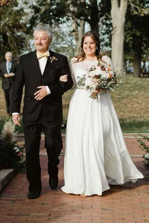 Ivory Chiffon Lace A-line Scoop Plus Size Long Sleeves Wedding Dresses, MW585