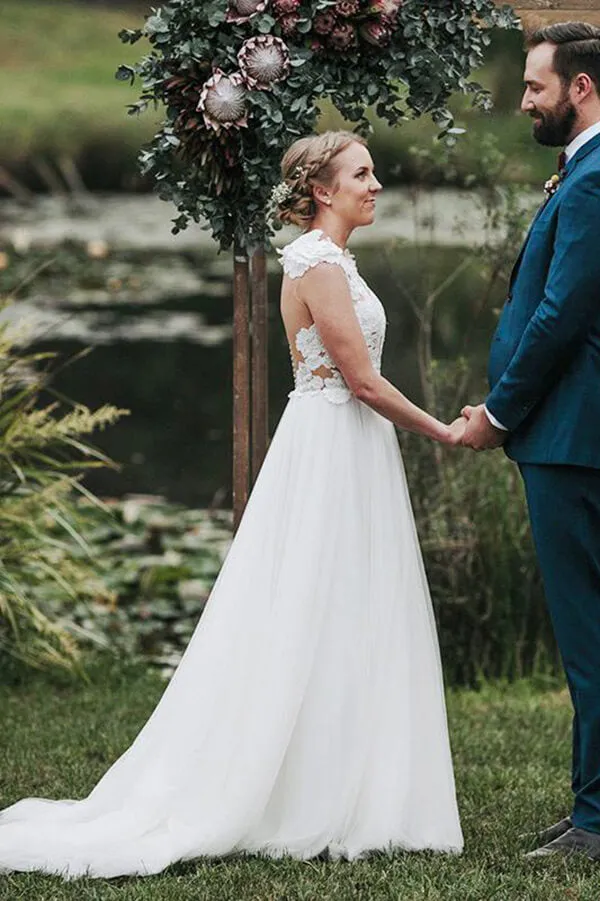 Ivory Tulle Rustic Lace Appliques V-neck Wedding Dresses, Bridal Gowns, MW565