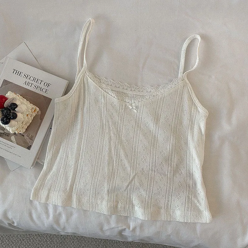 LACE TRIM FLORAL CAMISOLE UB98043