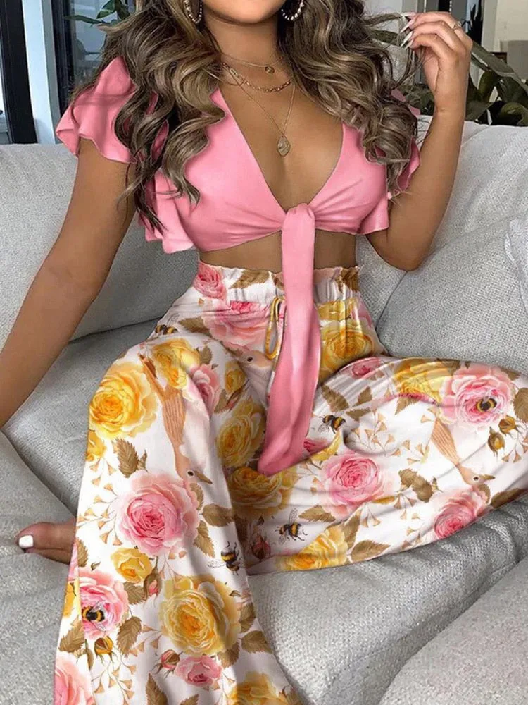 Laced-Up Print Two-Piece Set with V-Neck Top and High-Waisted Pants
