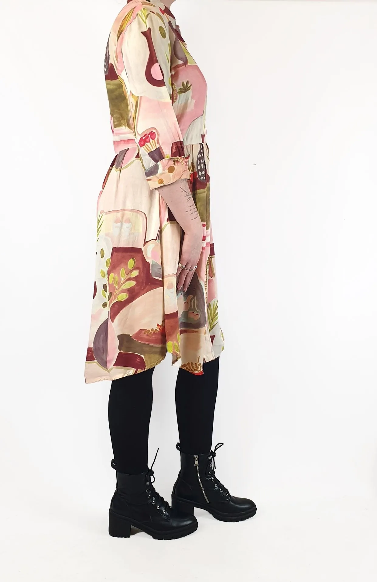 Leonard St beautiful pink-print long sleeve dress size 12