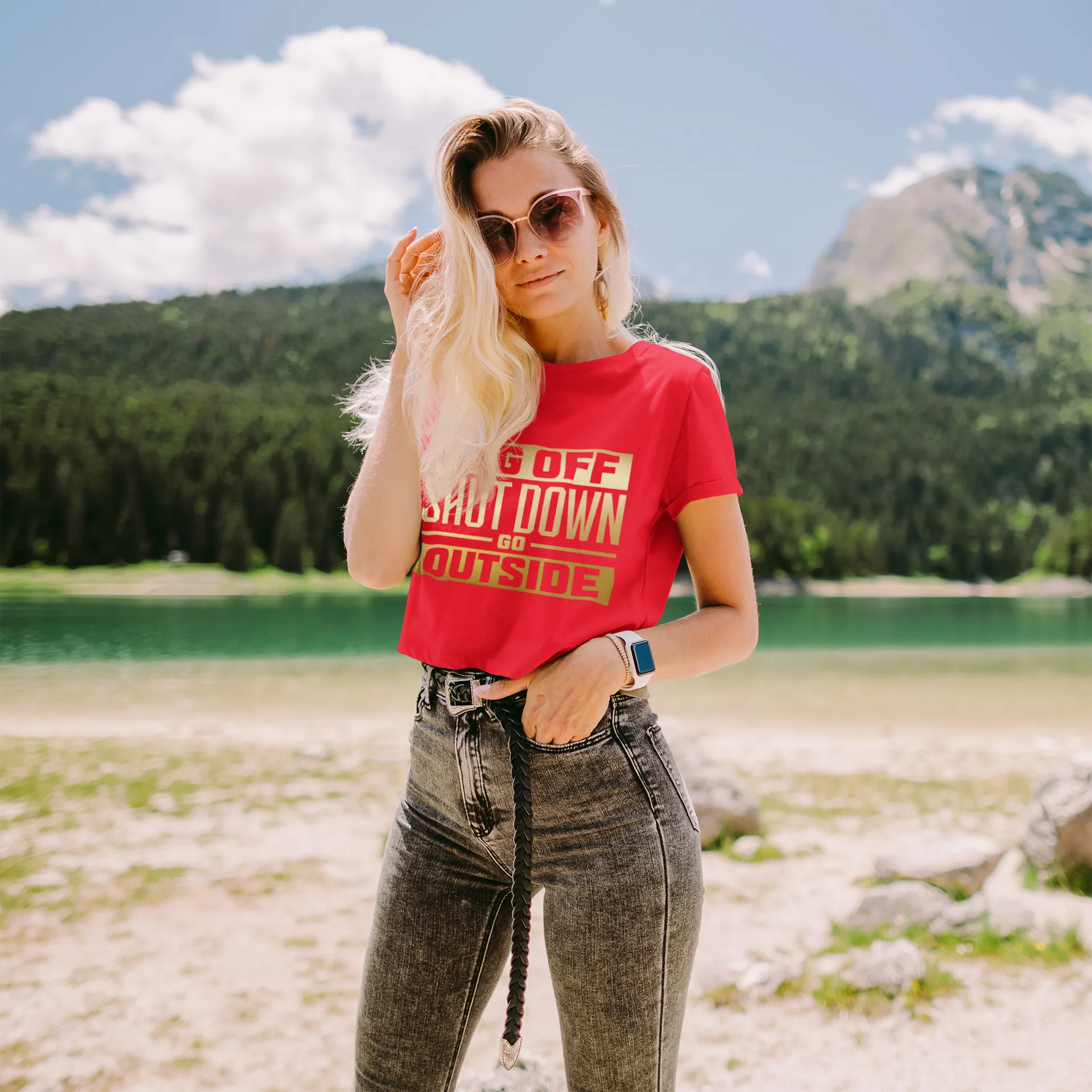 LOG OFF GO OUTSIDE CROP TOP