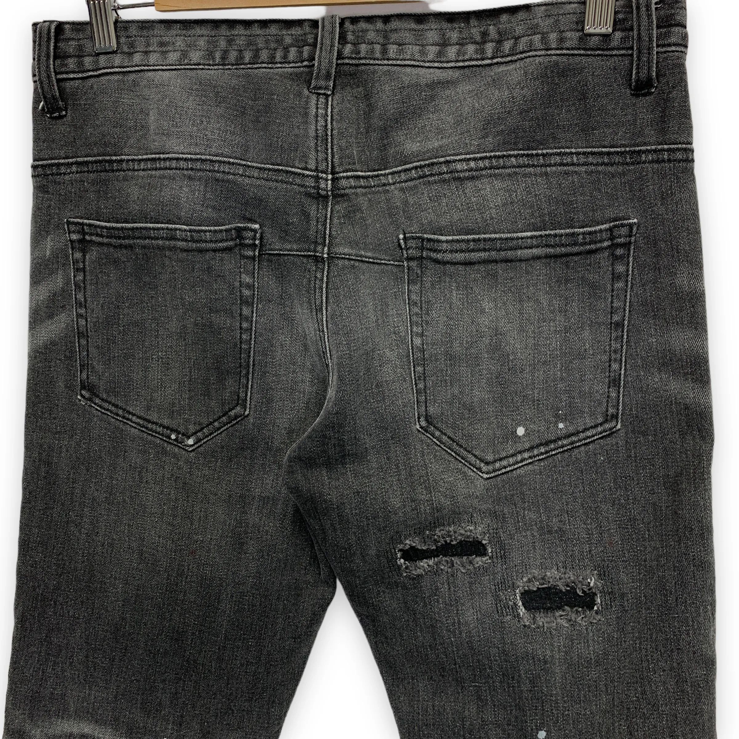 [M] Number Nine Distressed Denim Jeans Black
