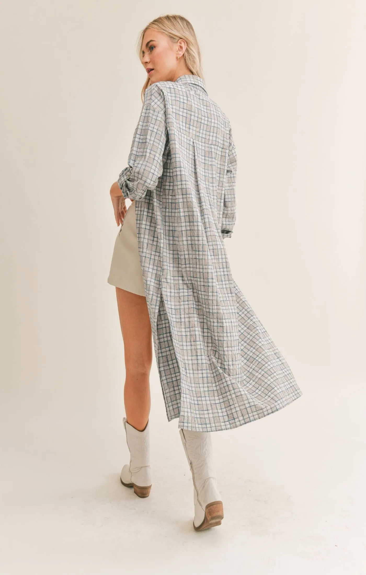 MAKING MEMORIES PLAID LONG SHIRT
