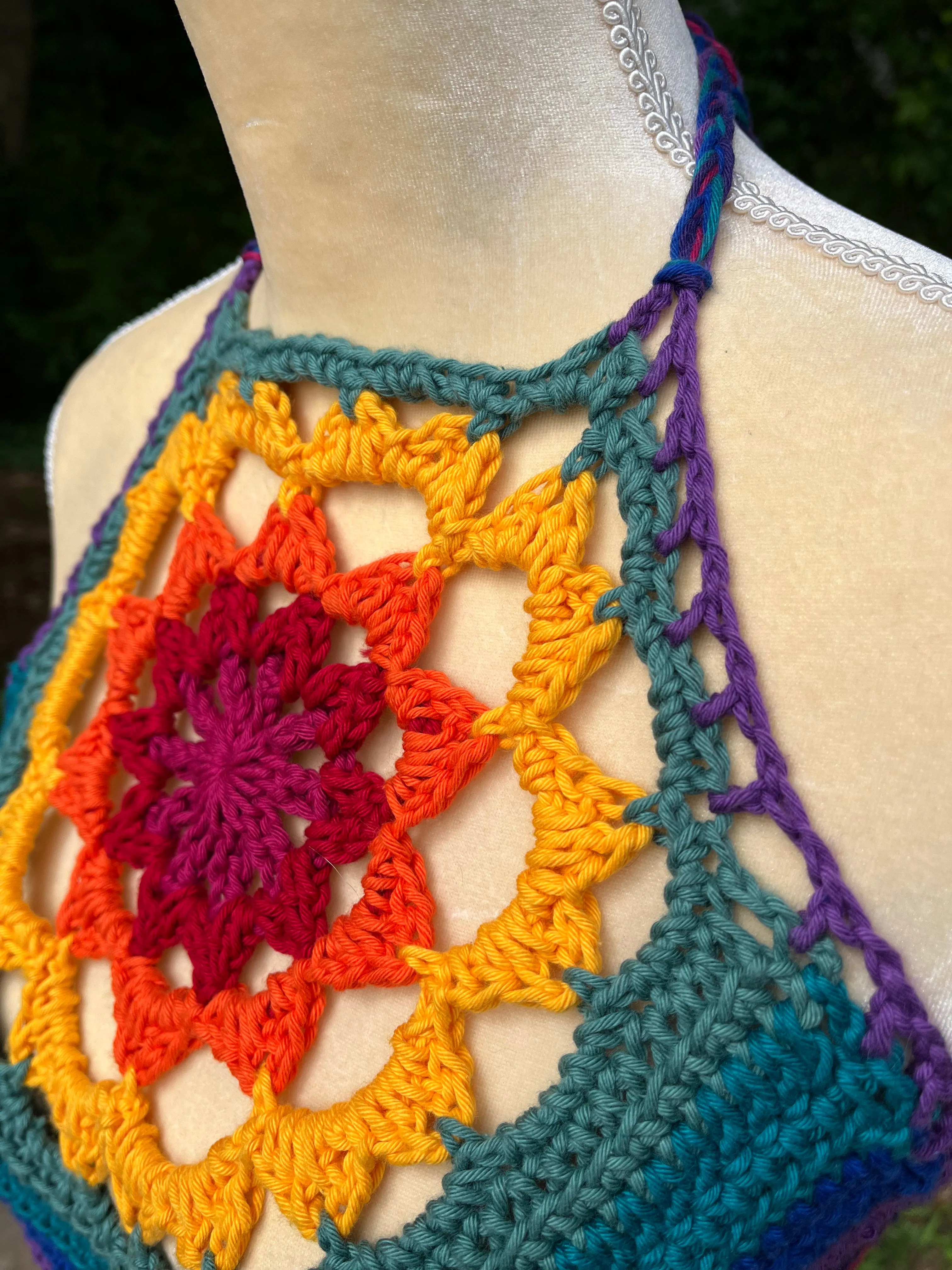 Mandala Crop Top - M